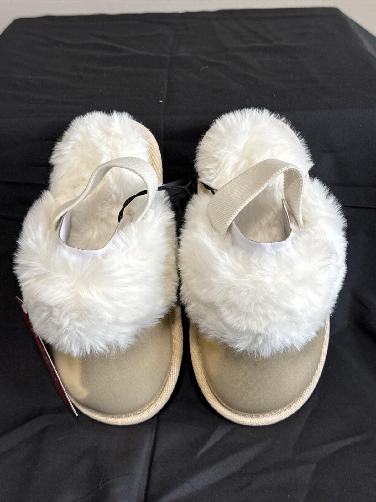Other Holiday Time Mommy & Me Metallic Gold Slippers 9-10 (364) Size US 9.5 / IT 39.5 - 2 Thumbnail