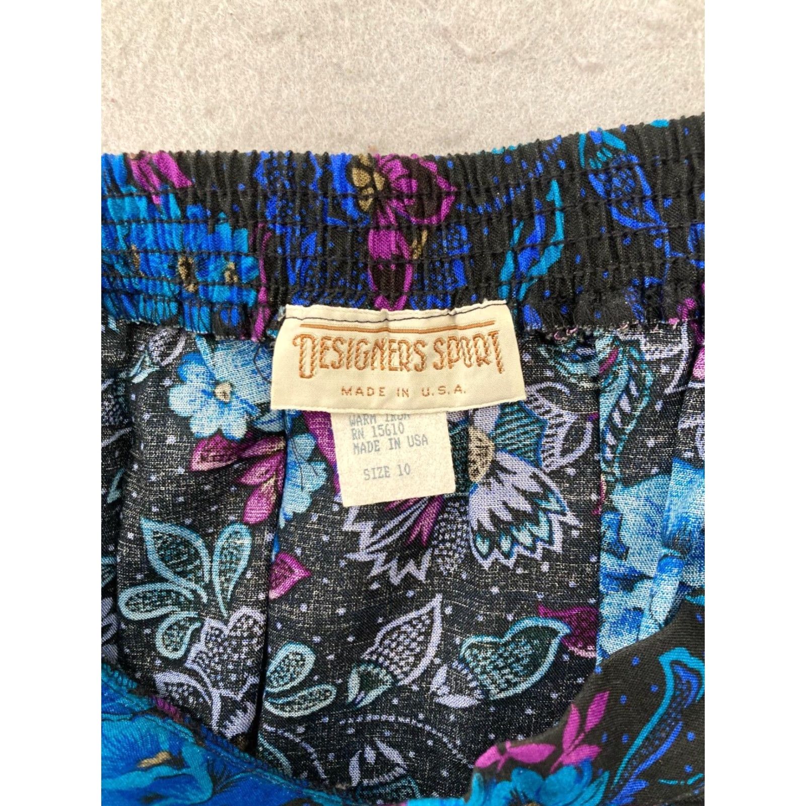 Vintage VINTAGE Designers Sport Skirt Maxi Black Floral 10 Boho Pleated Women's Long Summer Spring Fall 90s Grunge Bohemian Size 32" / US 10 / IT 46 - 6 Thumbnail