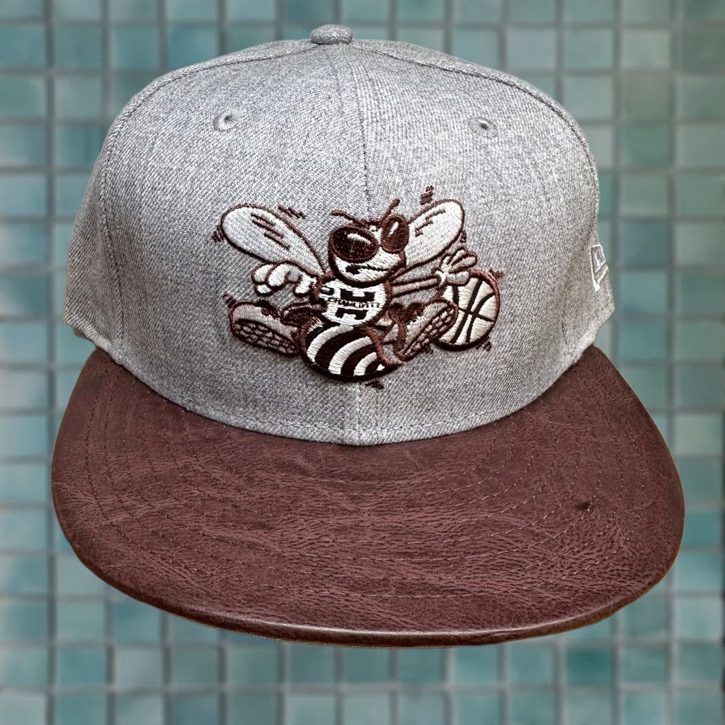 New Era New Era 9FIFTY NBA Charlotte Hornets Snapback Grey Burgundy Faux Leather Brim Hat Mens One Size Adjustable Vintage-inspired Sports Cap Size ONE SIZE - 1 Thumbnail