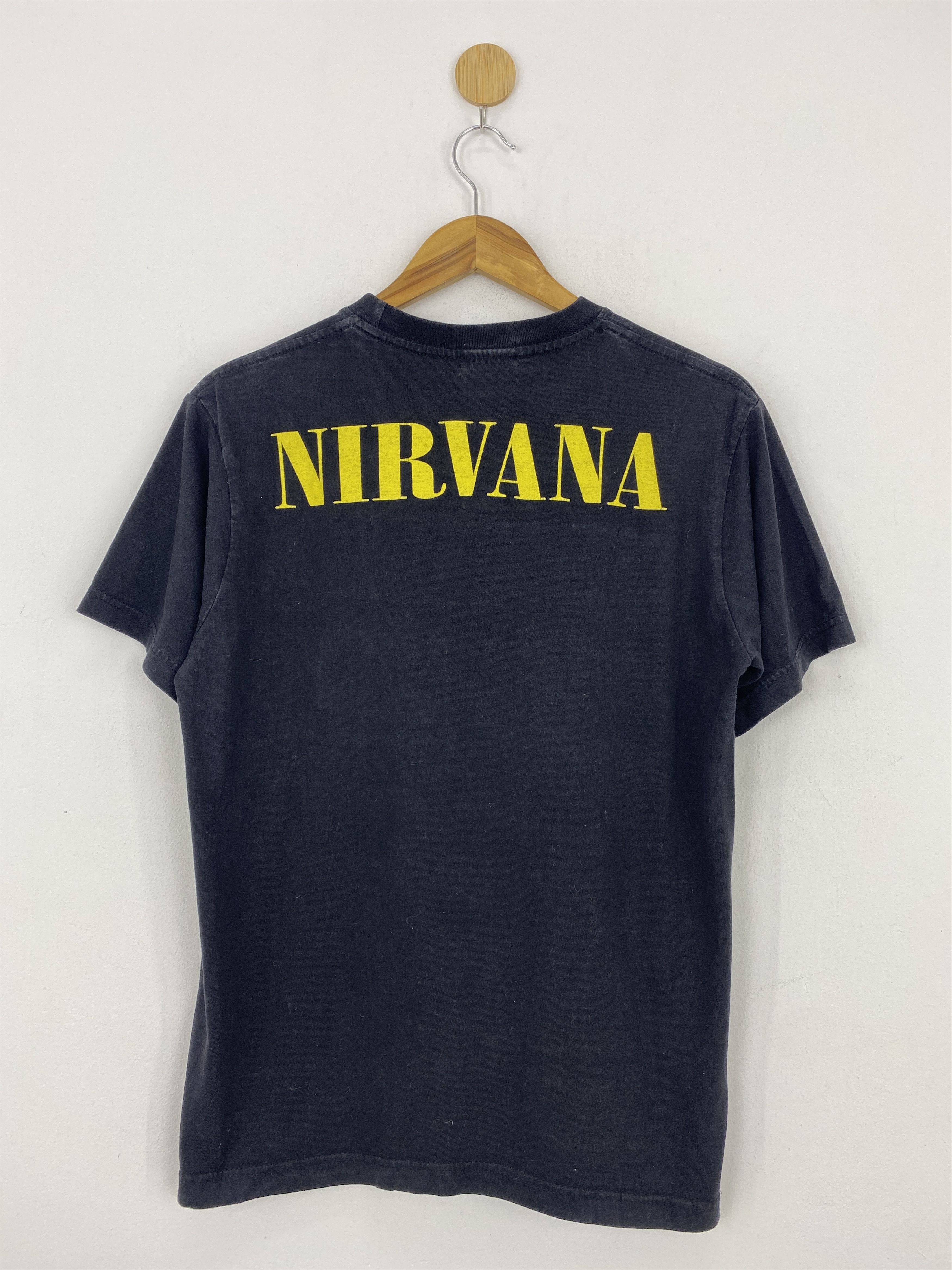 Band Tees × Nirvana × Vintage Vintage 1992 Nirvana Smile T Shirt TA0502 Size US M / EU 48-50 / 2 - 3 Thumbnail