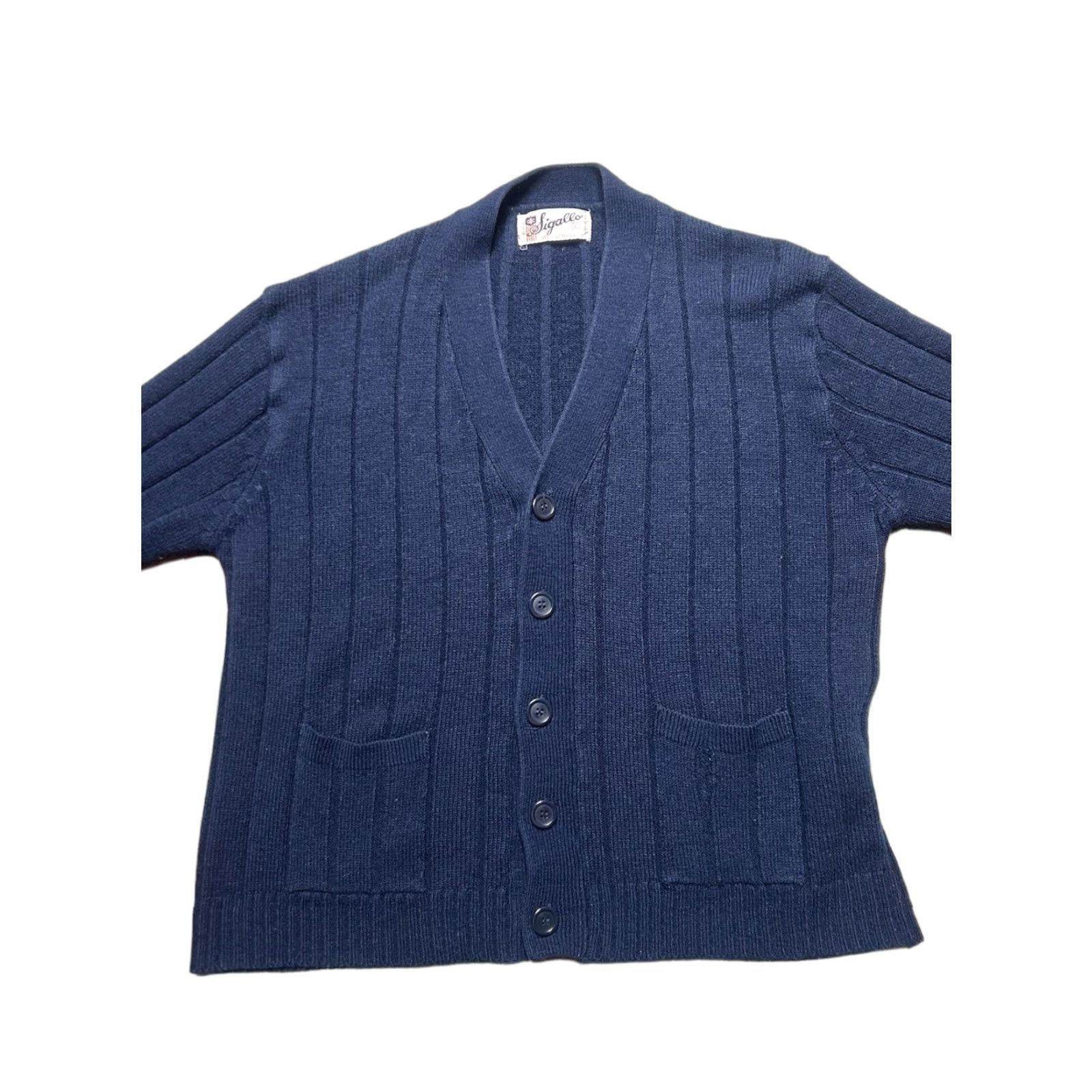Vintage VINTAGE 1970s cardigan sweater acrylic knit button front navy blue Large Sigallo Men Cardigan/ Sweater / Knit / Button / Blue / 1970s Size US L / EU 52-54 / 3 - 1 Thumbnail