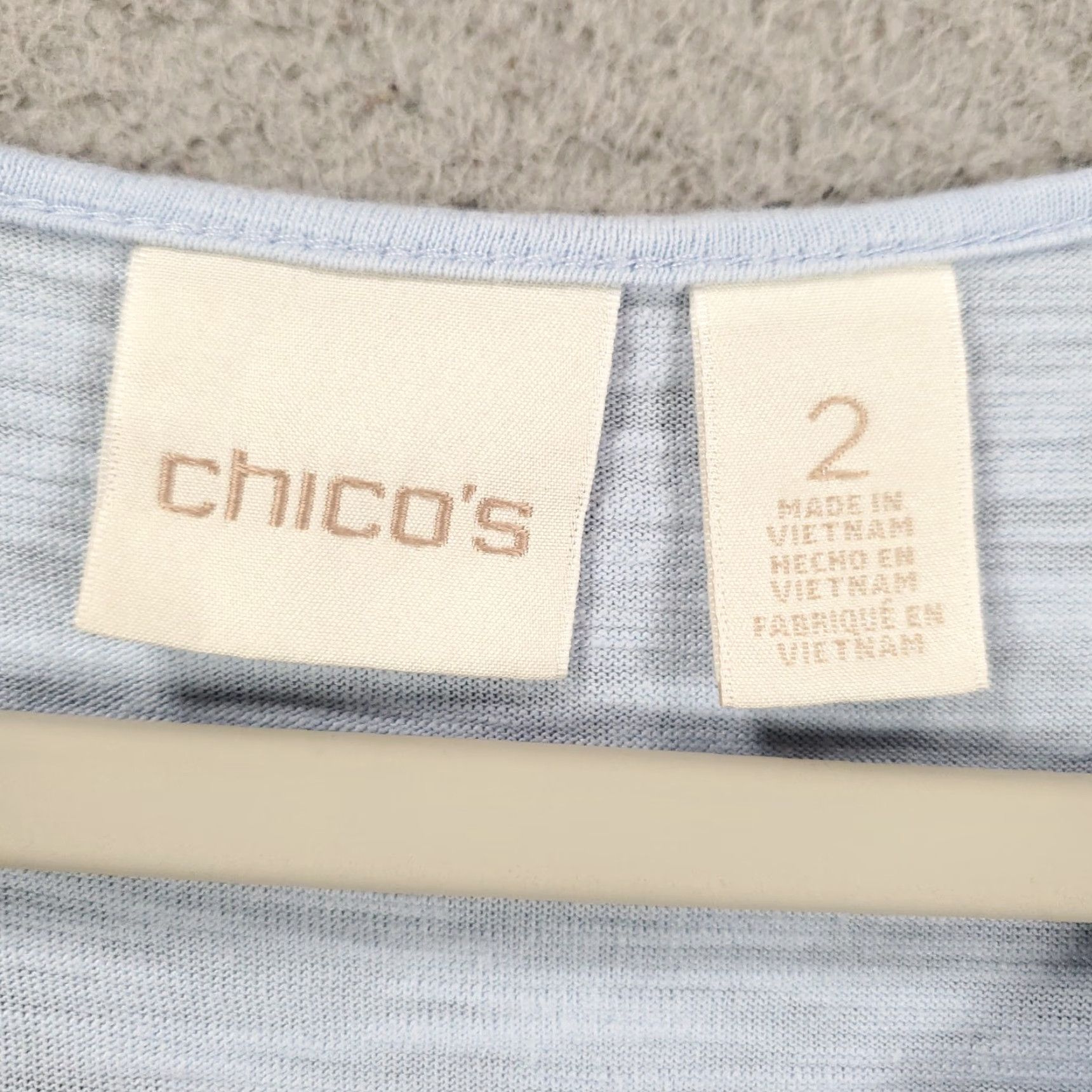 Vintage VINTAGE Chicos Blouse Shirt Womens L Light Blue V-Neck Lace Back Lightweight Knit Button Decade Classic All Seasons Mens? Wait no. Size L / US 10 / IT 46 - 5 Thumbnail