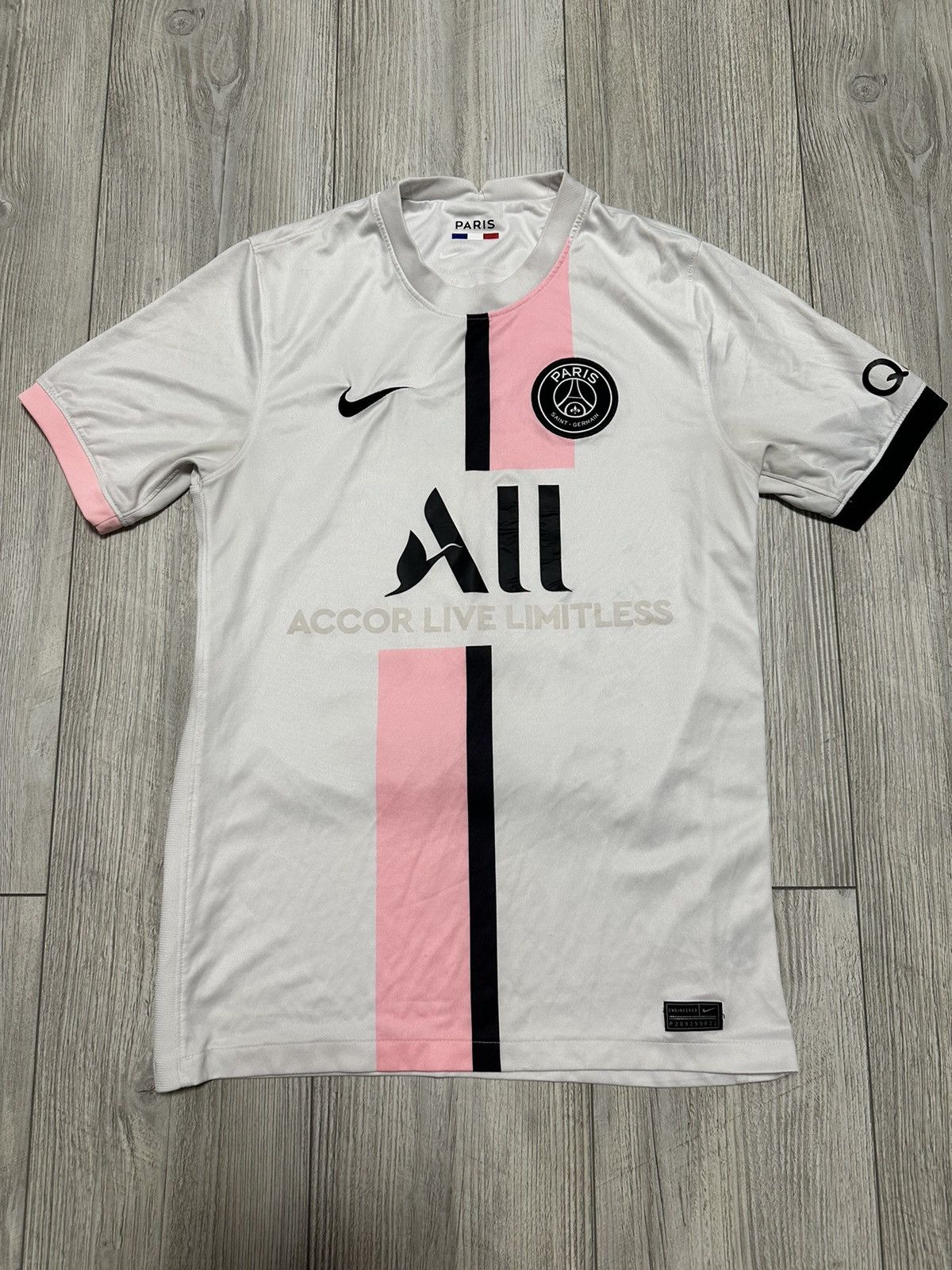 Jordan Brand Nike Paris Saint-Germain 2021 2022 jersey PSG Sergio Ramos Size US S / EU 44-46 / 1 - 2 Thumbnail
