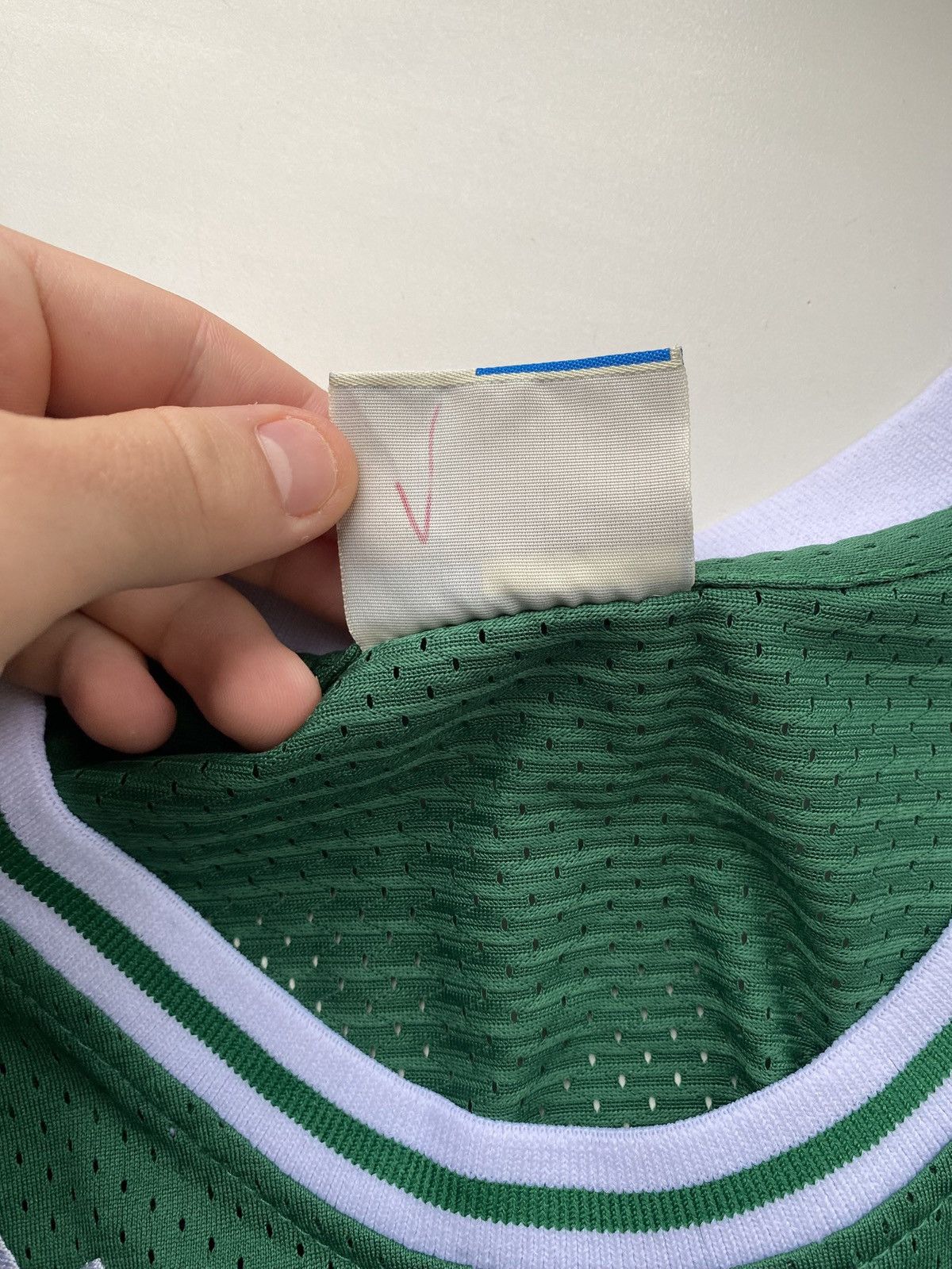 Adidas Mitchell Ness Celtics Larry Bird 33 Hardwood Classics Jersey Size US L / EU 52-54 / 3 - 6 Thumbnail