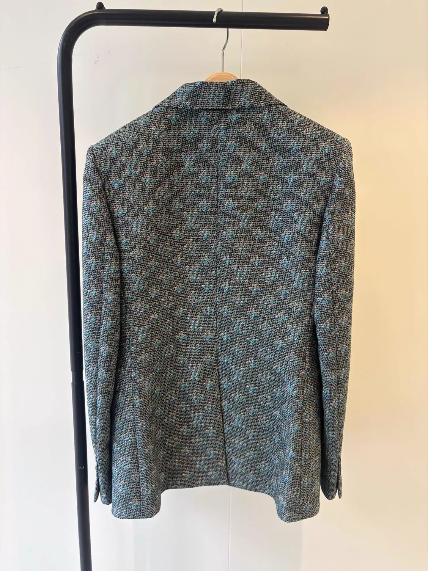 Louis Vuitton LV cinched waist allover print blazer new tags 40 Size M / US 6-8 / IT 42-44 - 4 Thumbnail
