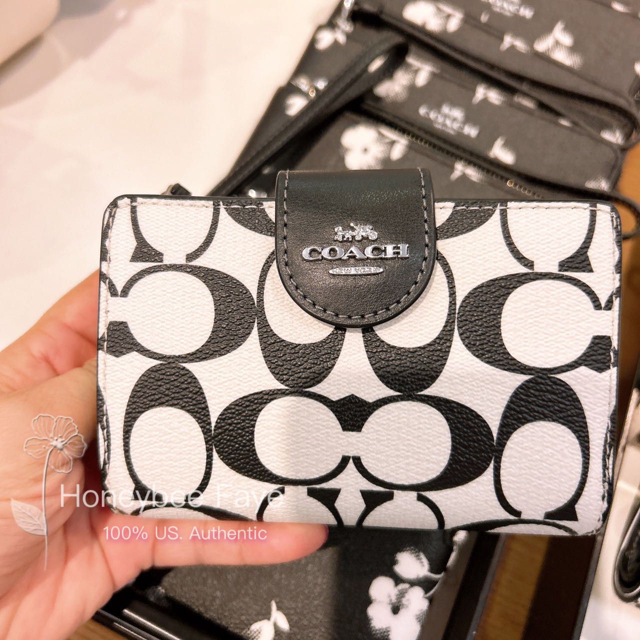 image of NWT Coach Medium Corner Zip Wallet In Signature Canvas in Silver, Women's