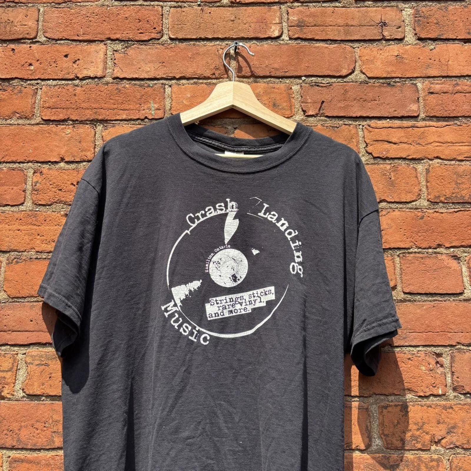 Other Vintage crash landing music t shirt 00s hamilton ontario Size US XL / EU 56 / 4 - 3 Thumbnail