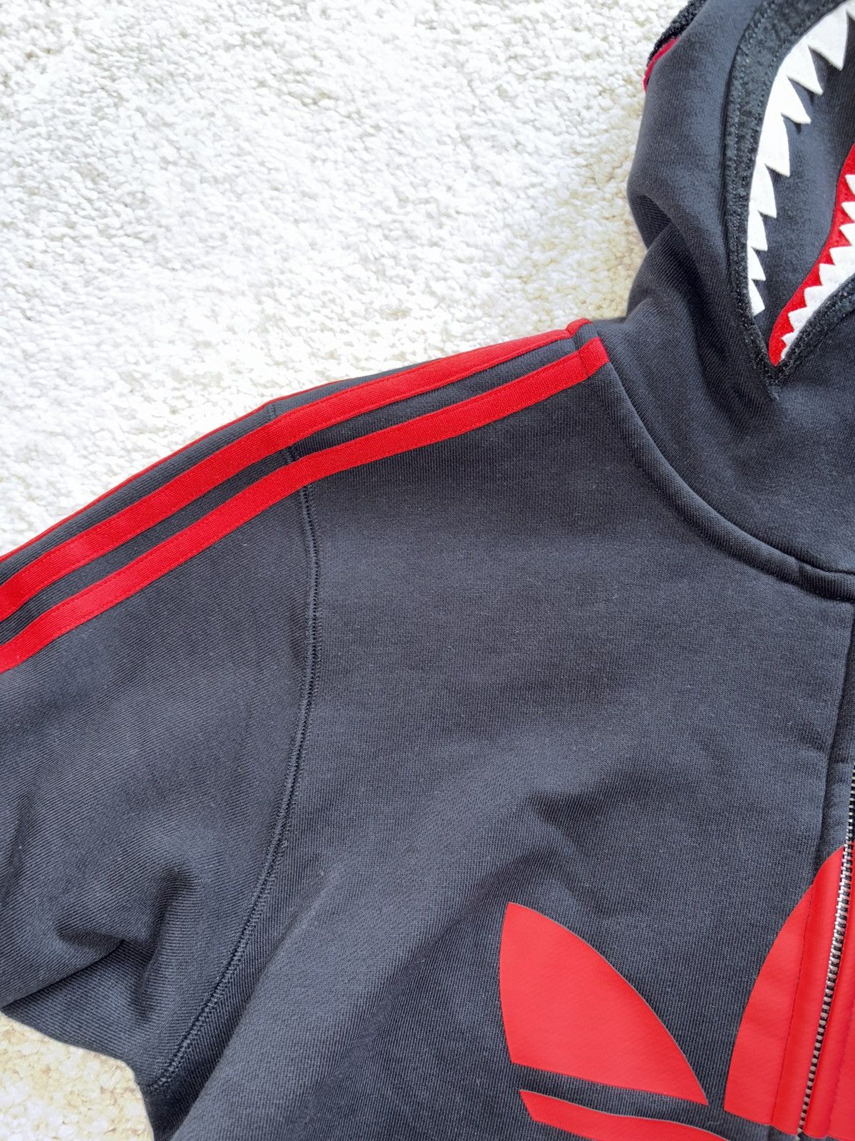 Adidas × Bape UVP7 Bape x adidas Shark Fleece Full Zip Up Hoodie (Black) Size US M / EU 48-50 / 2 - 10 Thumbnail