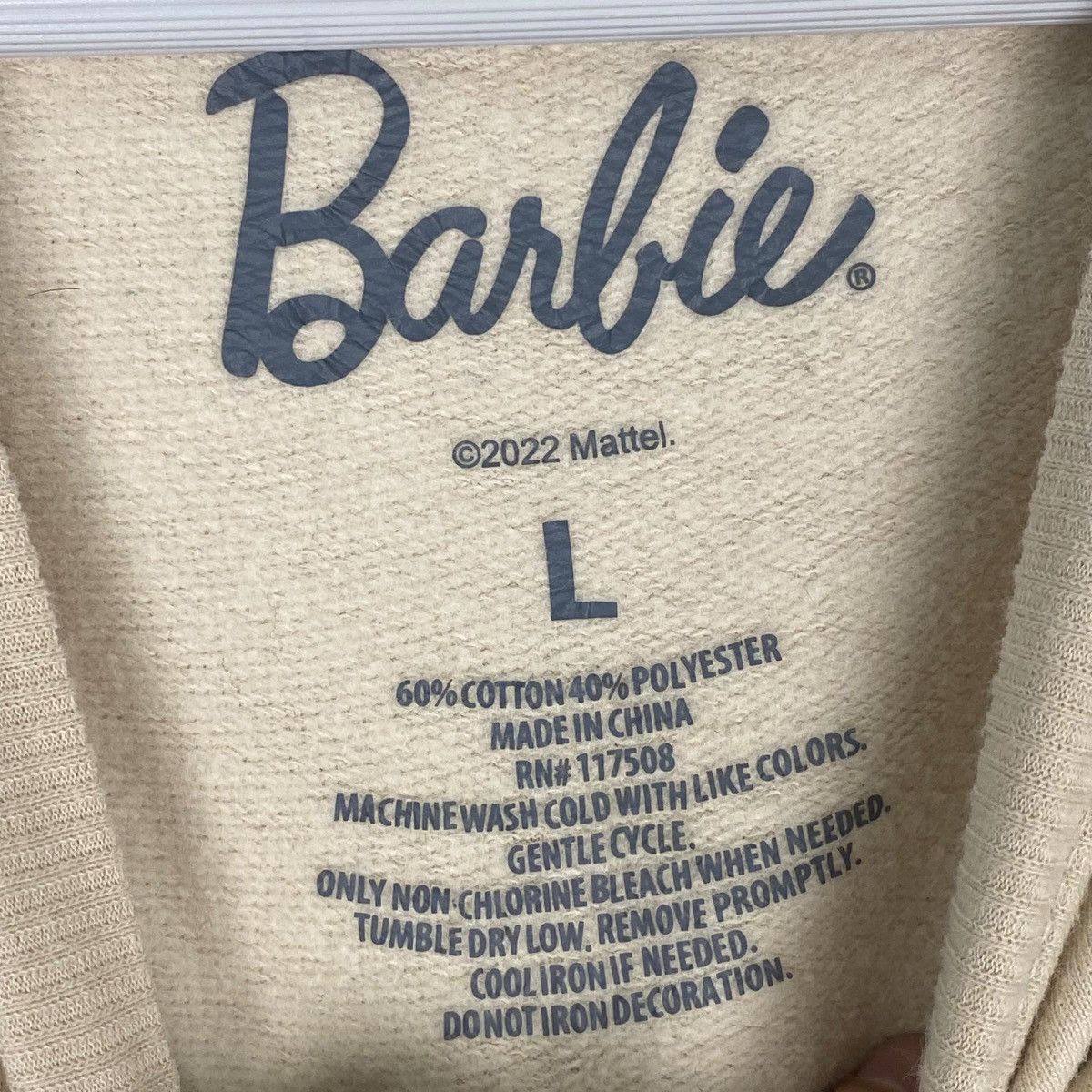 Other Vintage Barbie Crop Top Sweatshirt Crewneck Beige Size L Size L / US 10 / IT 46 - 5 Thumbnail