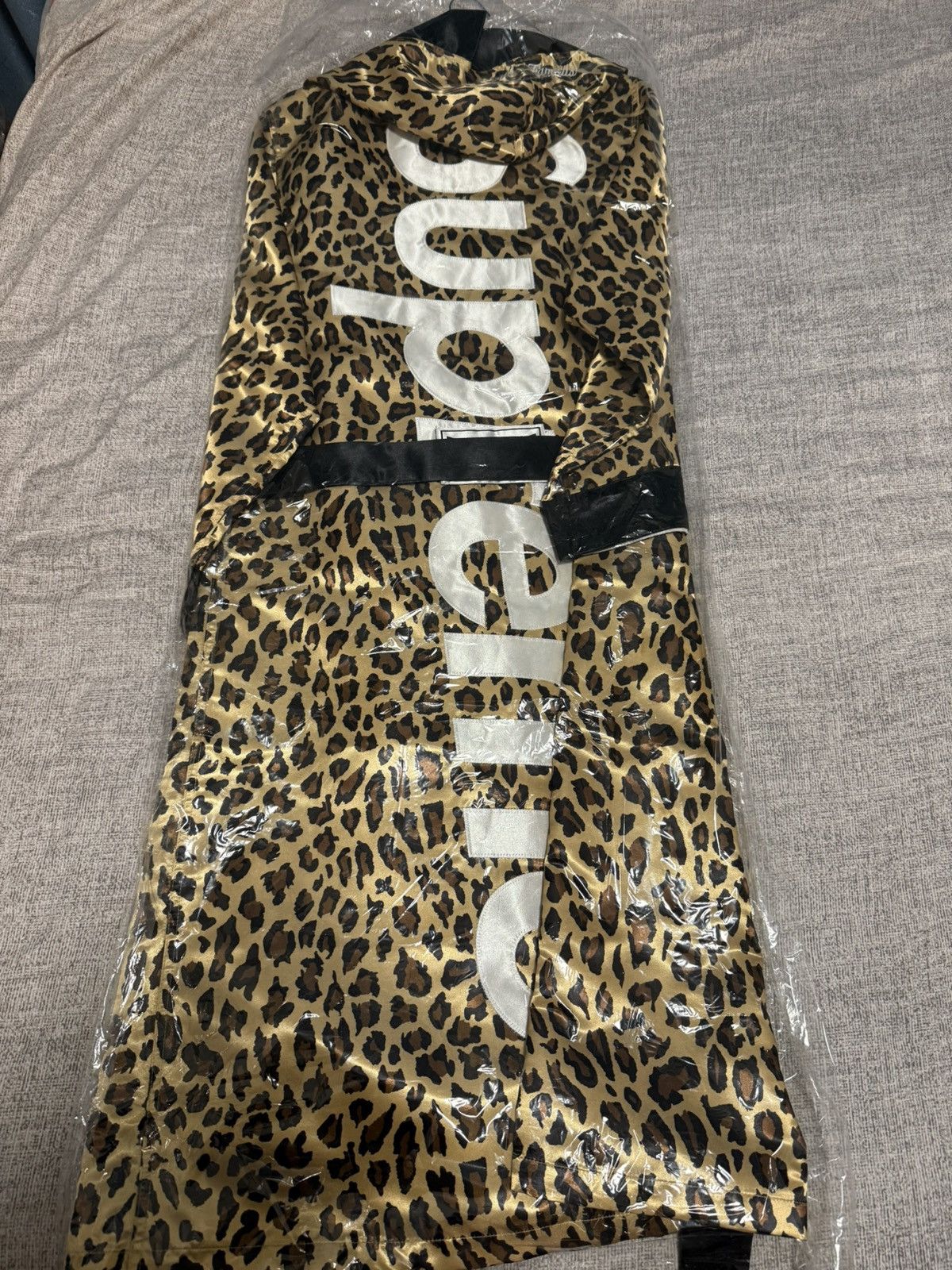 Supreme Everlast Robe Supreme Boxing Robe Supreme Everlast Satin