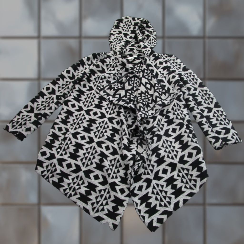 BB Dakota BB Dakota JACKET Womens L Hooded Black Geometric Aztec Boho Indie Southwestern Style Anorak Size L / US 10 / IT 46 - 1 Thumbnail