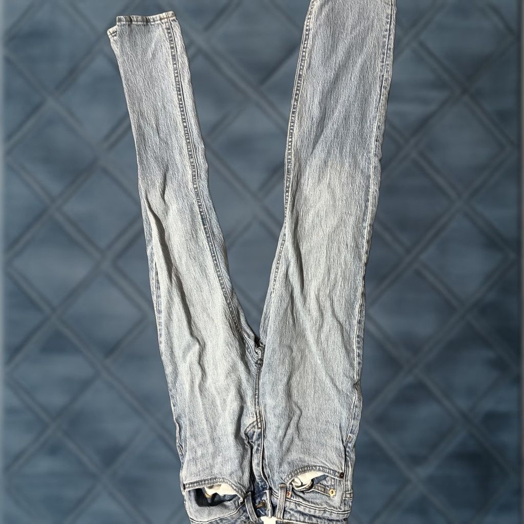 H&M VINTAGE H&M Jeans Women’s Size 2 Blue High Rise Slim Denim Cotton Button Zipper YEARS? Size 26" / US 2 / IT 38 - 1 Thumbnail
