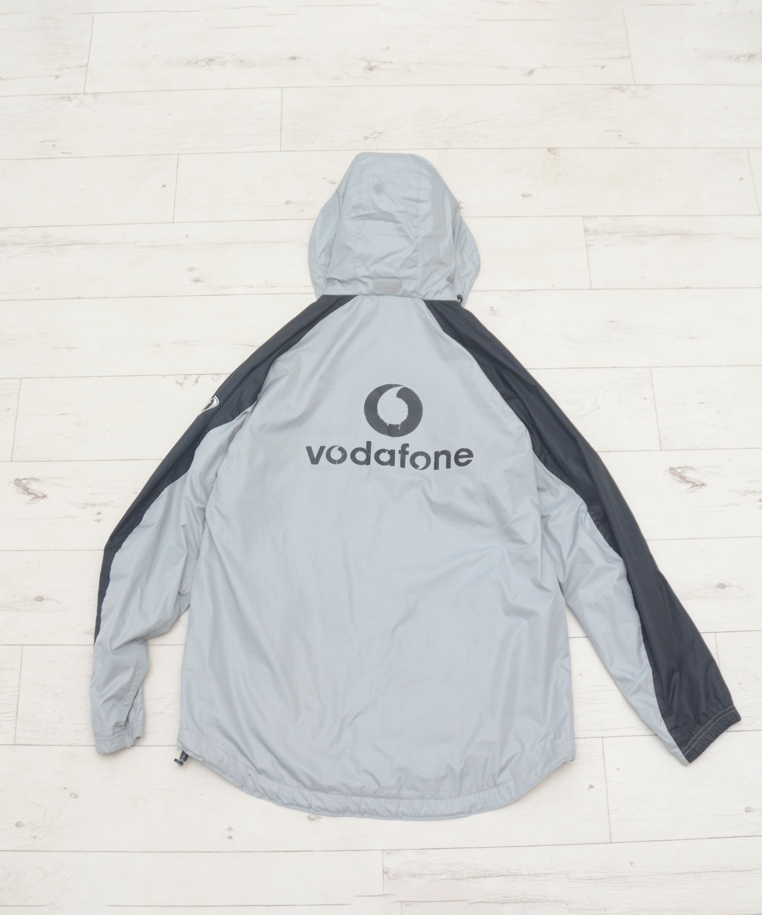Nike × Vintage Vintage Manchester United Training EPL Jacket Vodafone 2002 Size US M / EU 48-50 / 2 - 2 Thumbnail