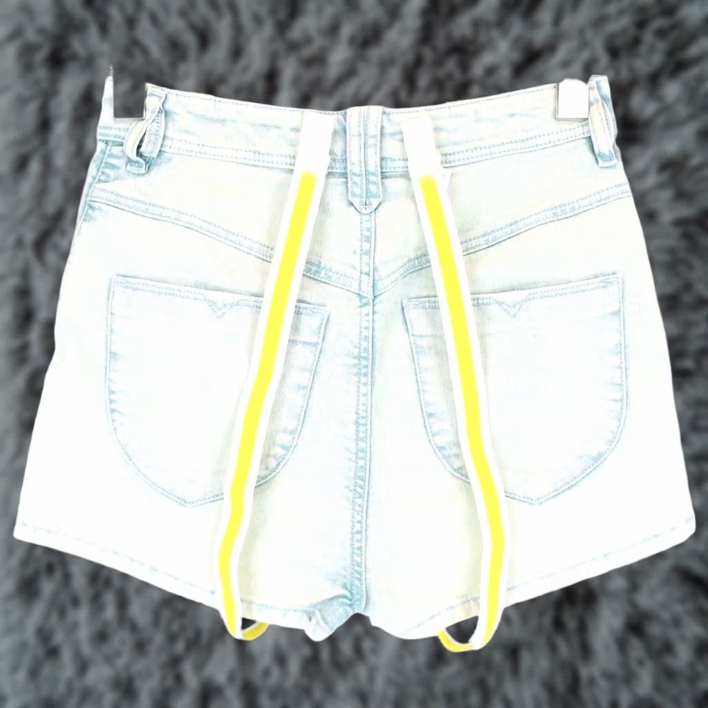 Diesel Diesel DE-BER Shorts Women's W26 Yellow Suspenders Short Denim Size 26" / US 2 / IT 38 - 1 Thumbnail