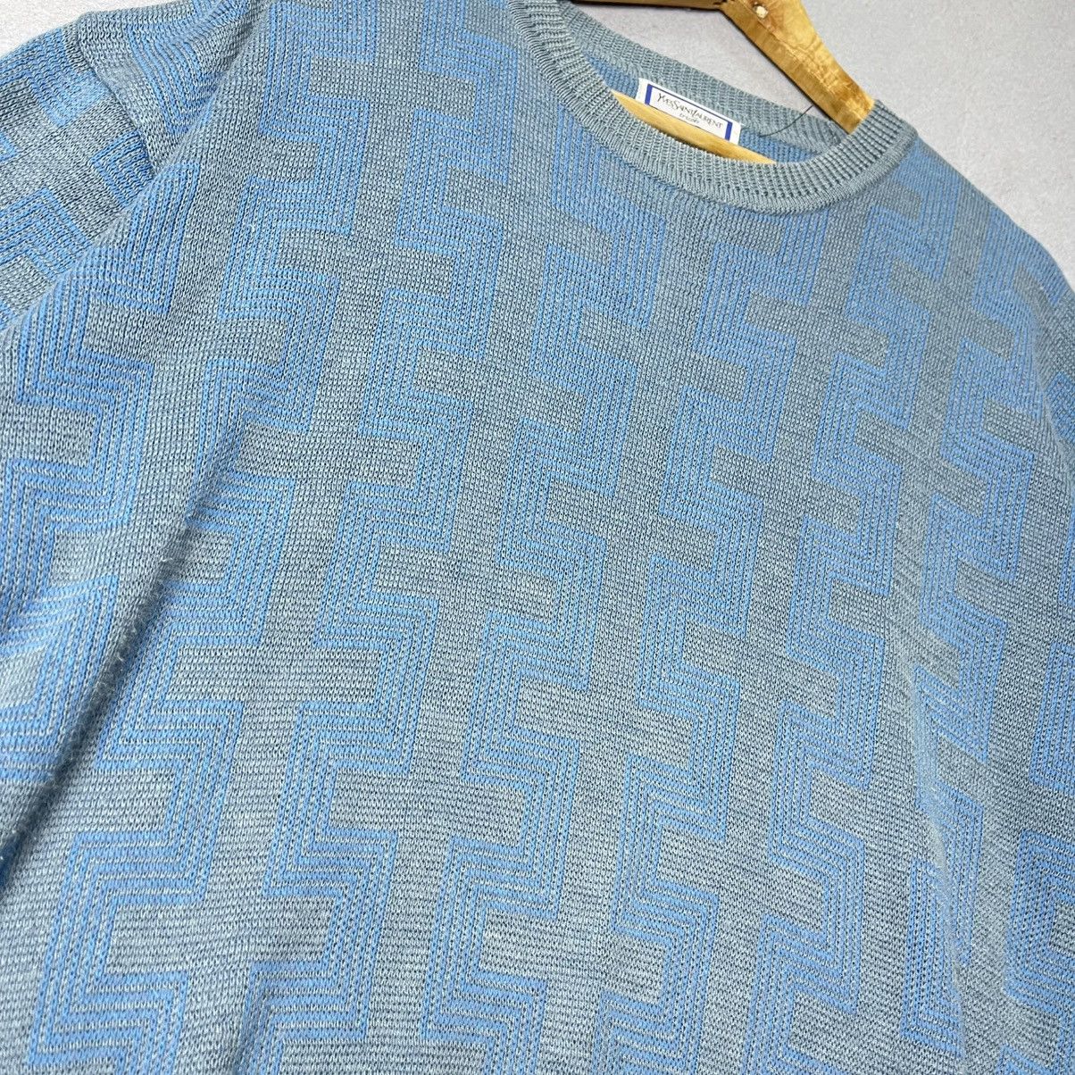 Yves Saint Laurent Vintage Yves Saint Laurent Tricots Pattern Knit Sweater Size US L / EU 52-54 / 3 - 5 Thumbnail