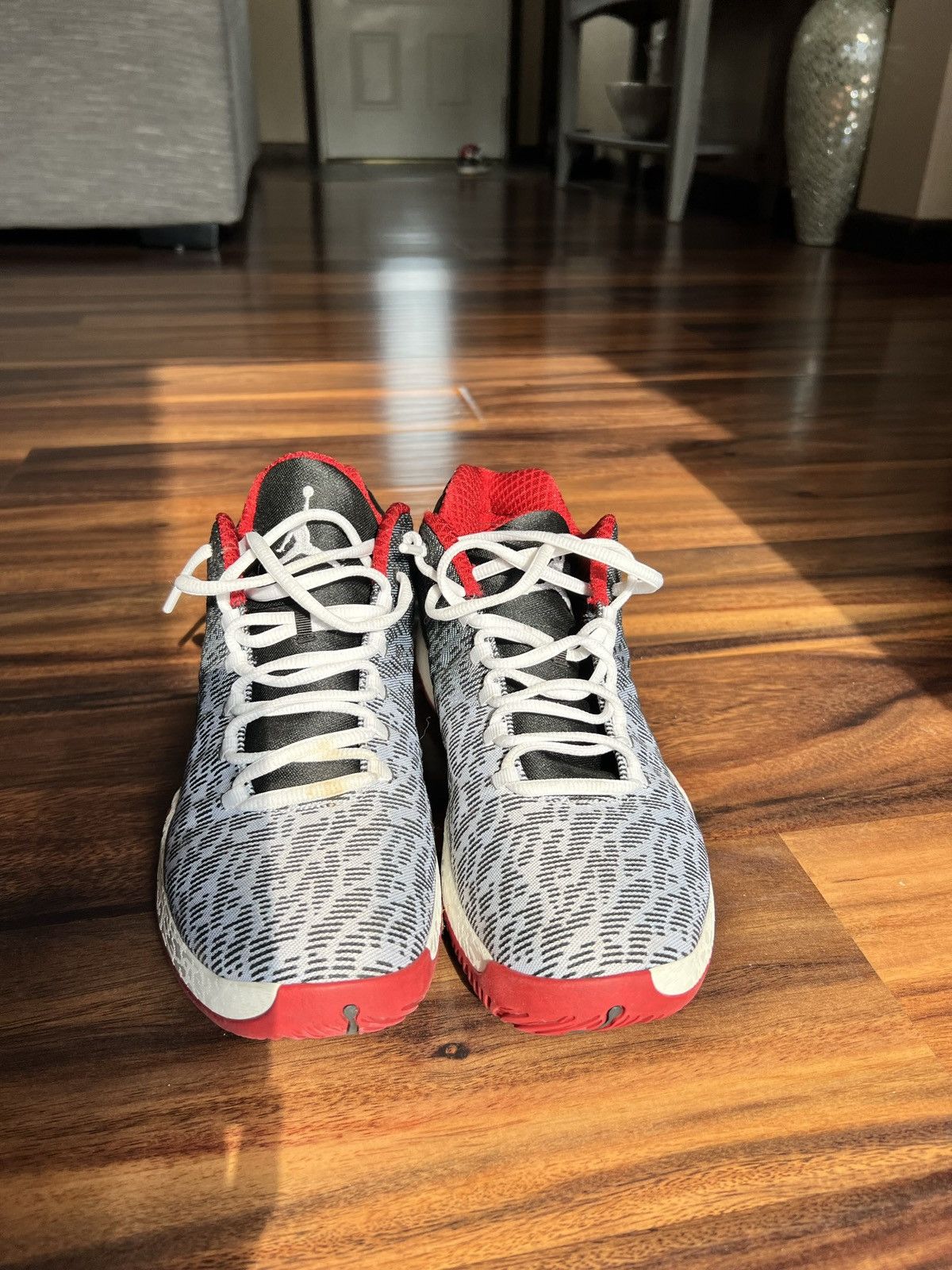 Jordan Brand Jordan 29 “Bulls” Size US 10.5 / EU 43-44 - 3 Thumbnail