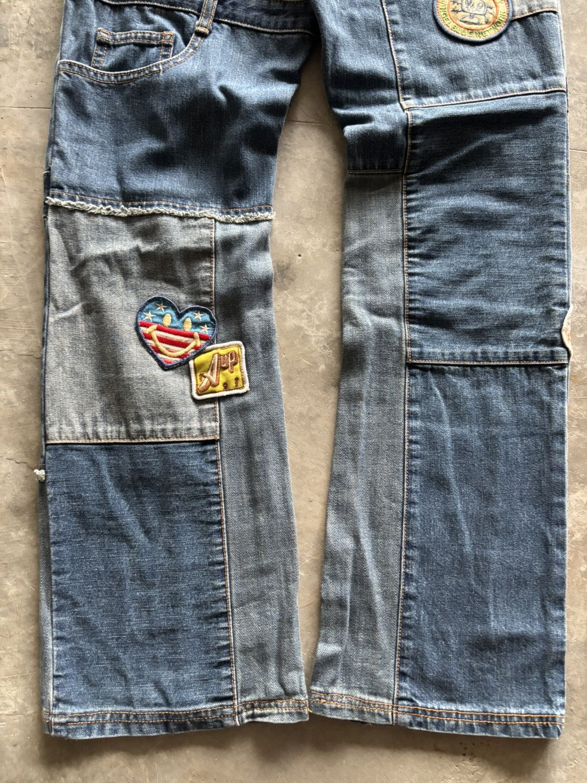 20471120 × Angel Blue × Hysteric Glamour ANGEL BLUE flare japanese reconstruct patches embroidery Size 26" / US 2 / IT 38 - 22 Thumbnail