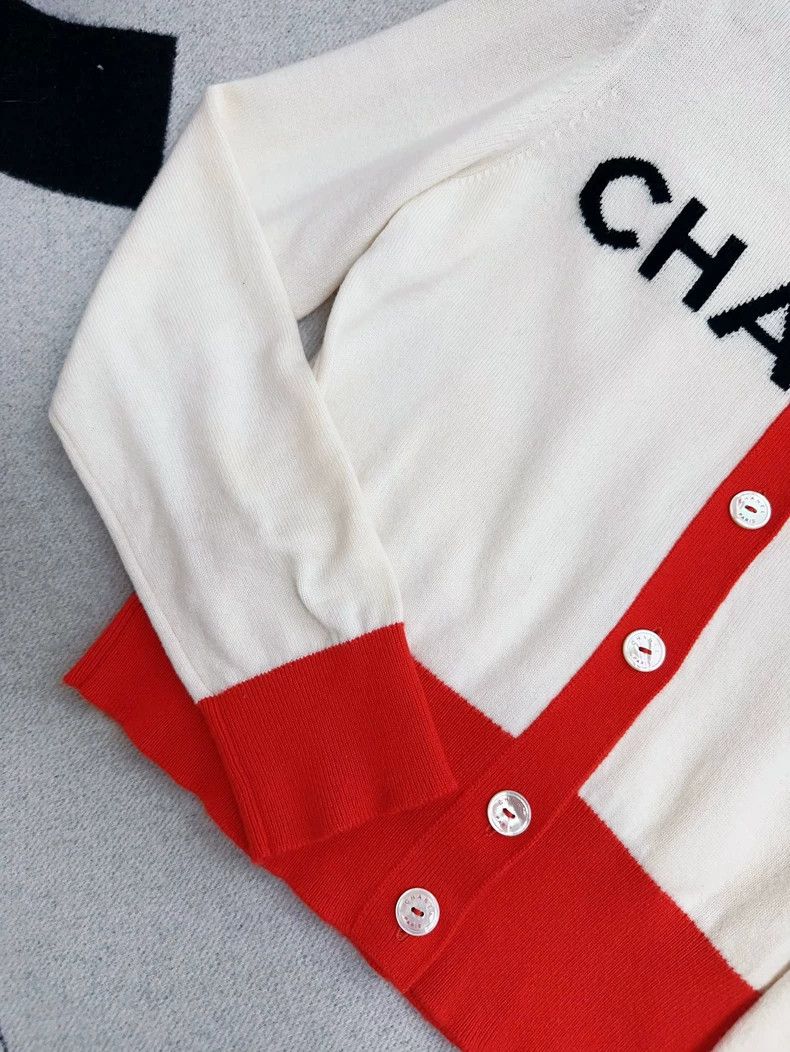 Chanel Chanel 19s beach series red border beige letter logo knitt Size XS / US 0-2 / IT 36-38 - 3 Thumbnail