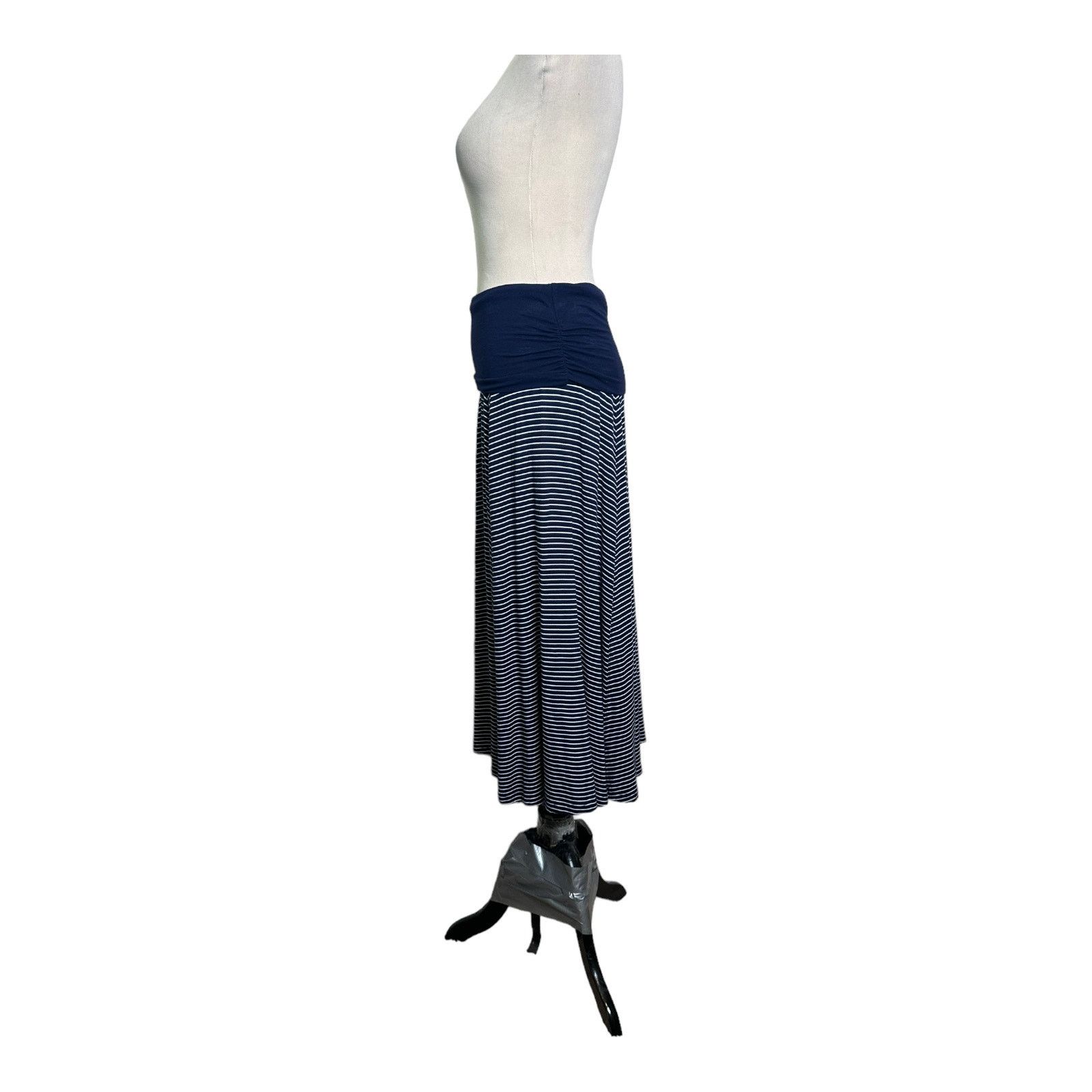 Gap Gap blue striped pull on casual maxi skirt size XS Size 28" / US 6 / IT 42 - 8 Thumbnail