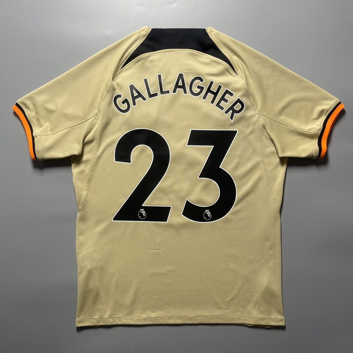 Nike × Vintage CHELSEA NIKE 2022/2023 FOOTBALL THIRD JERSEY #23 GALLAGHER Size US M / EU 48-50 / 2 - 1 Thumbnail