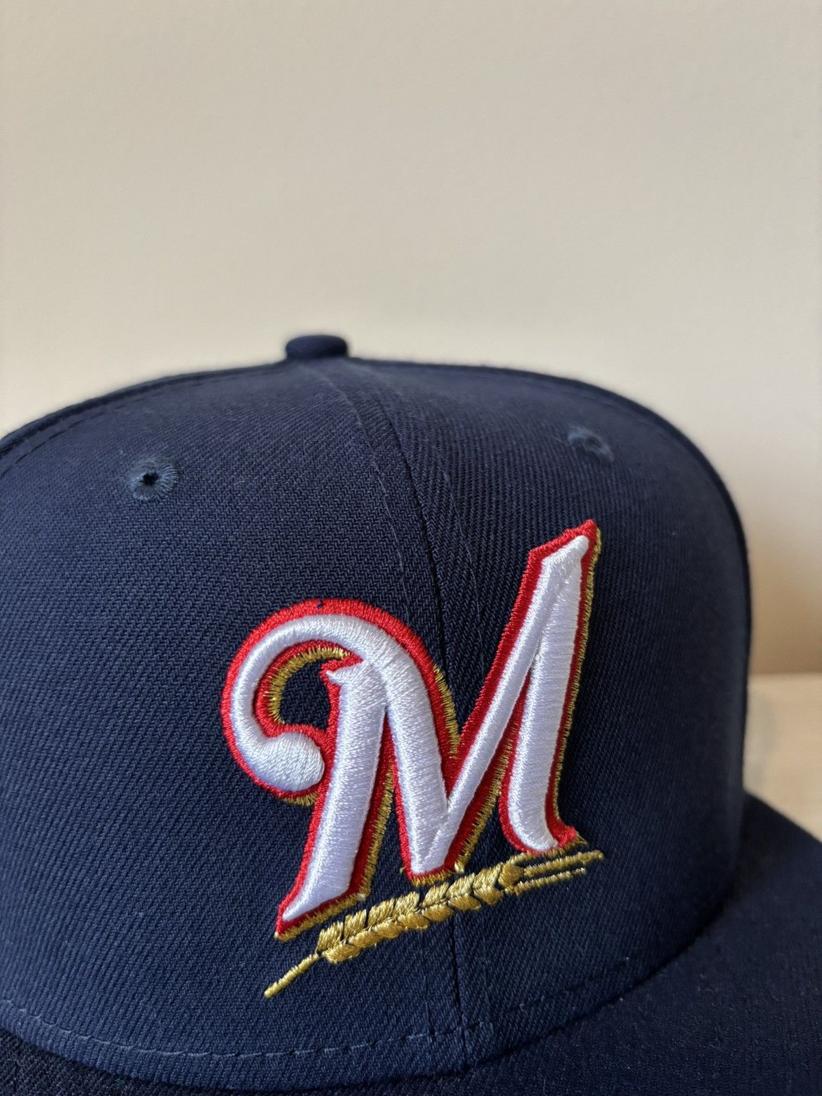 Hat Club Milwaukee Brewers Beer Pack Size 7 1/2 Hatclub Size ONE SIZE - 2 Thumbnail