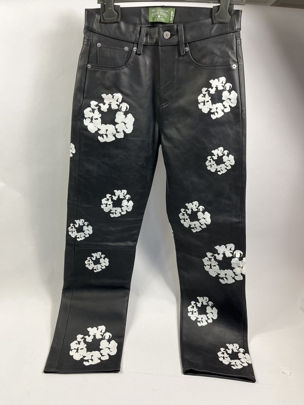 DENIM TEARS × Levi's DENIM TEARS Cotton Print Leather Trousers Size US 30 / EU 46 - 1 Thumbnail