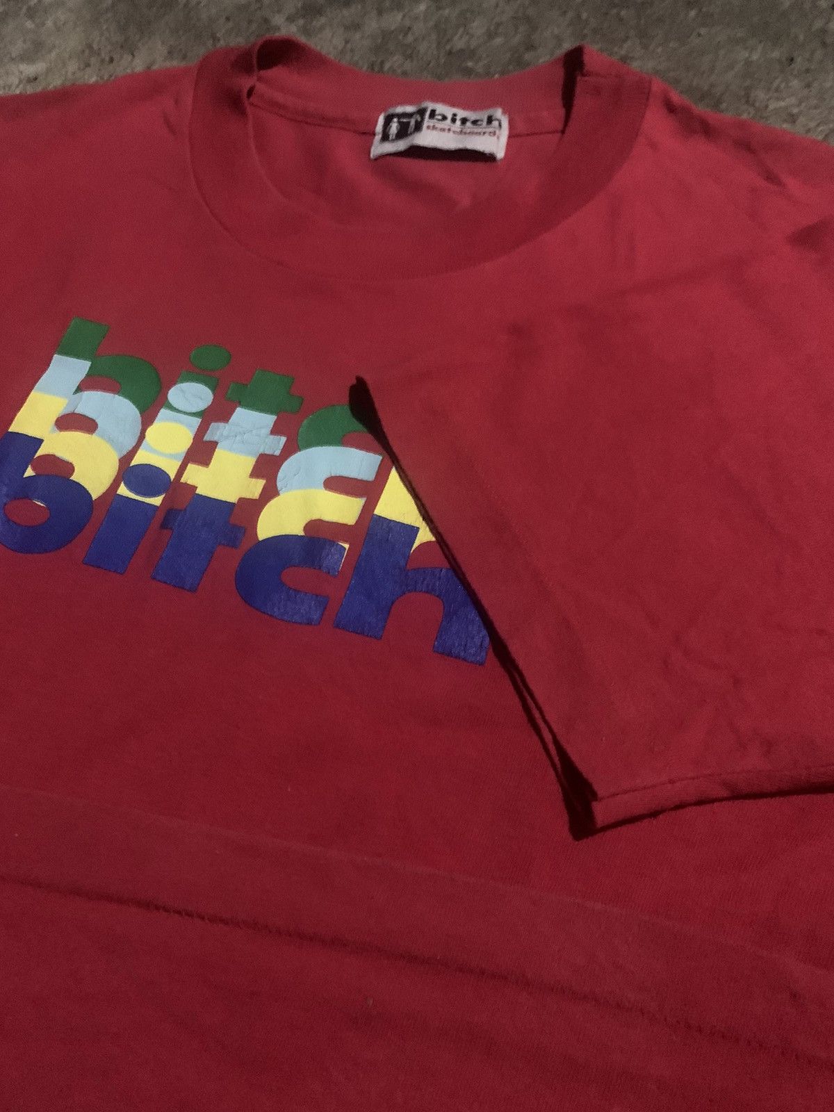 Santa Cruz Skateboards Vintage 90s Bitch Skateboards Shirt Size US L / EU 52-54 / 3 - 4 Thumbnail