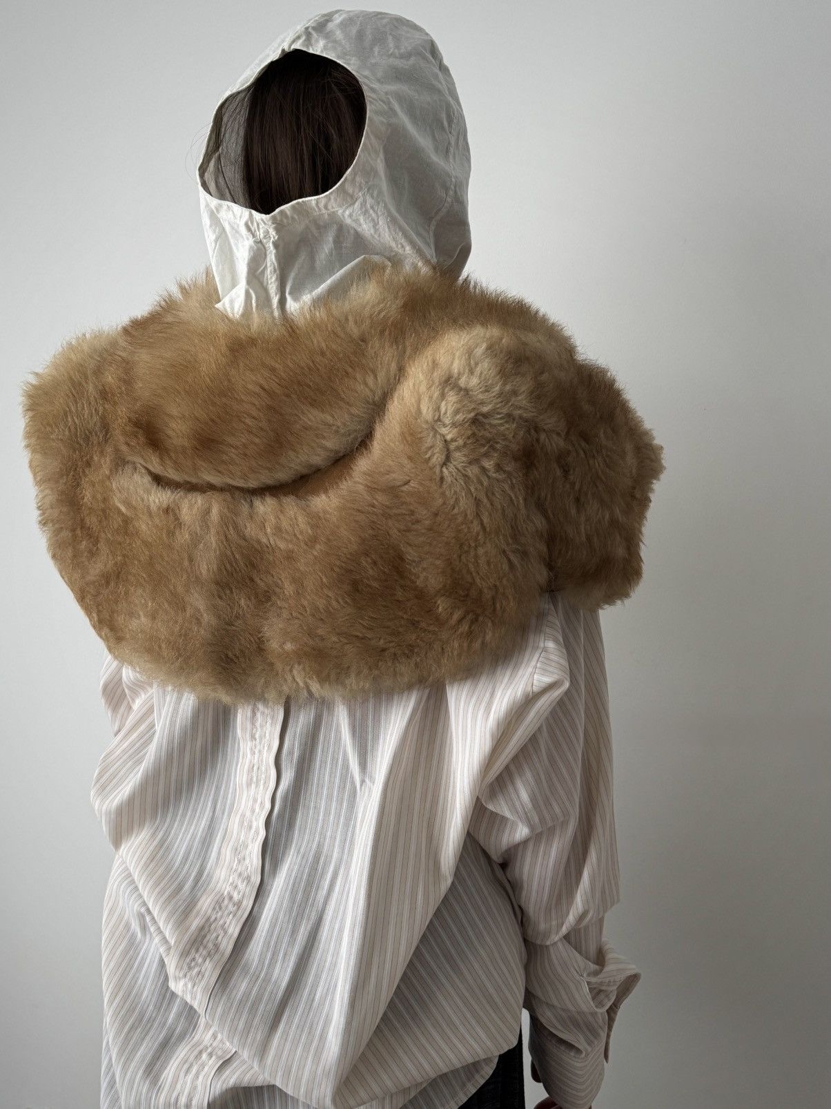 Vintage Vintage 1930s French 'Goldy' Fox Fur Shoulder Capelet Size M / US 6-8 / IT 42-44 - 2 Thumbnail