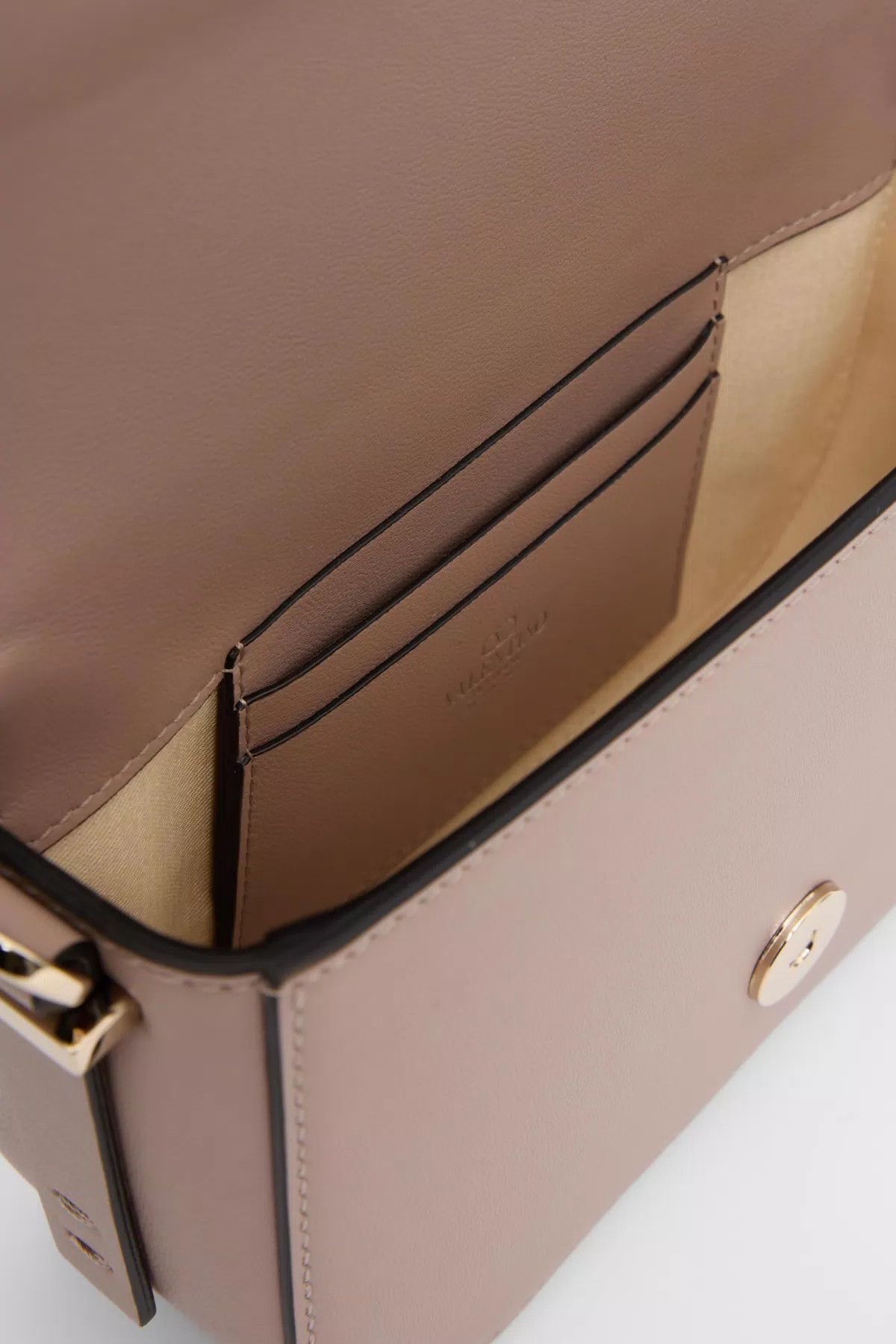 Valentino oc11z0725 Size:OS/ Shoulder Bag in Light Dusty Pink Size ONE SIZE - 4 Thumbnail