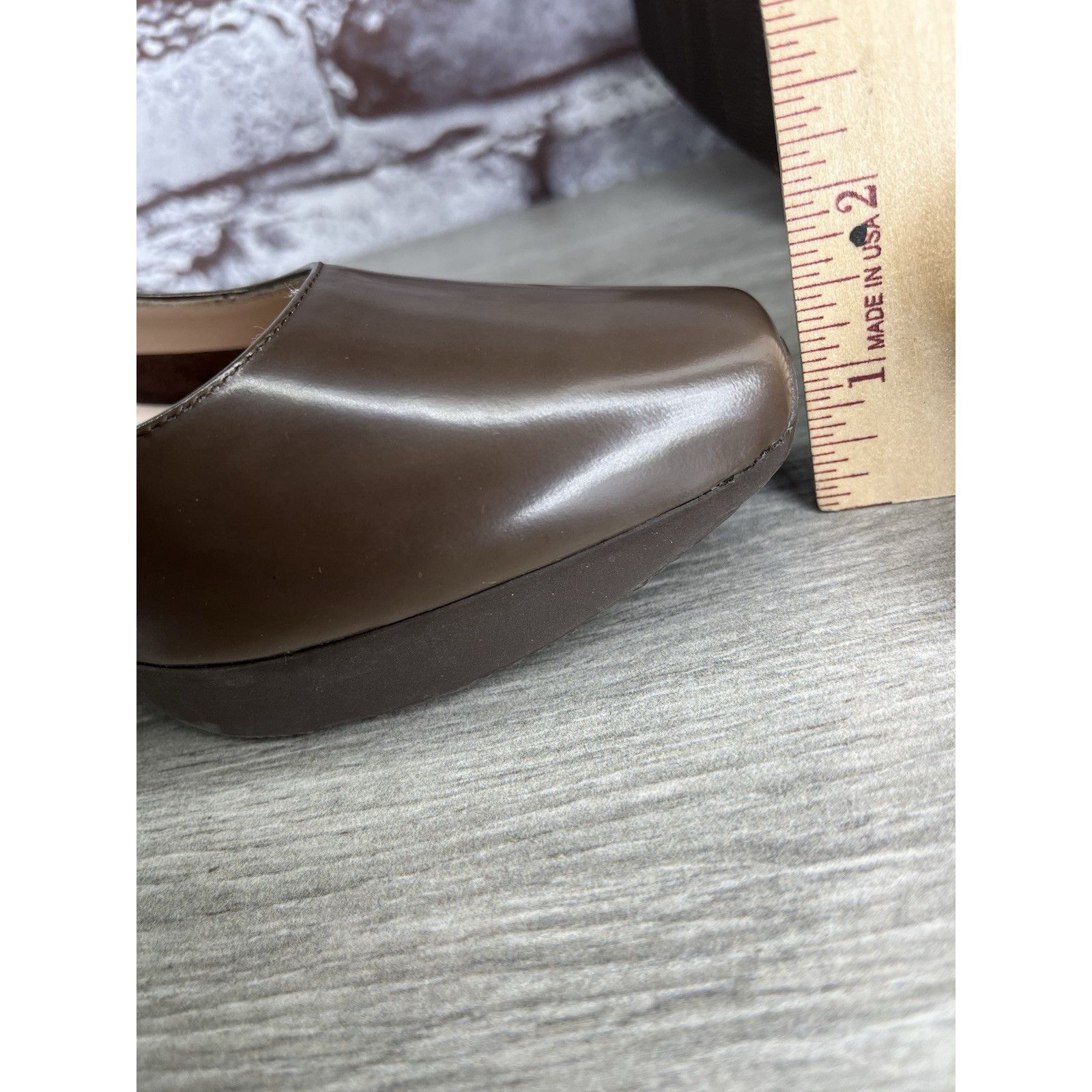 Salvatore Ferragamo Salvatore Ferragamo Brown Patent Leather Pump Wedges Shoes W Size US 7.5 / IT 37.5 - 9 Thumbnail