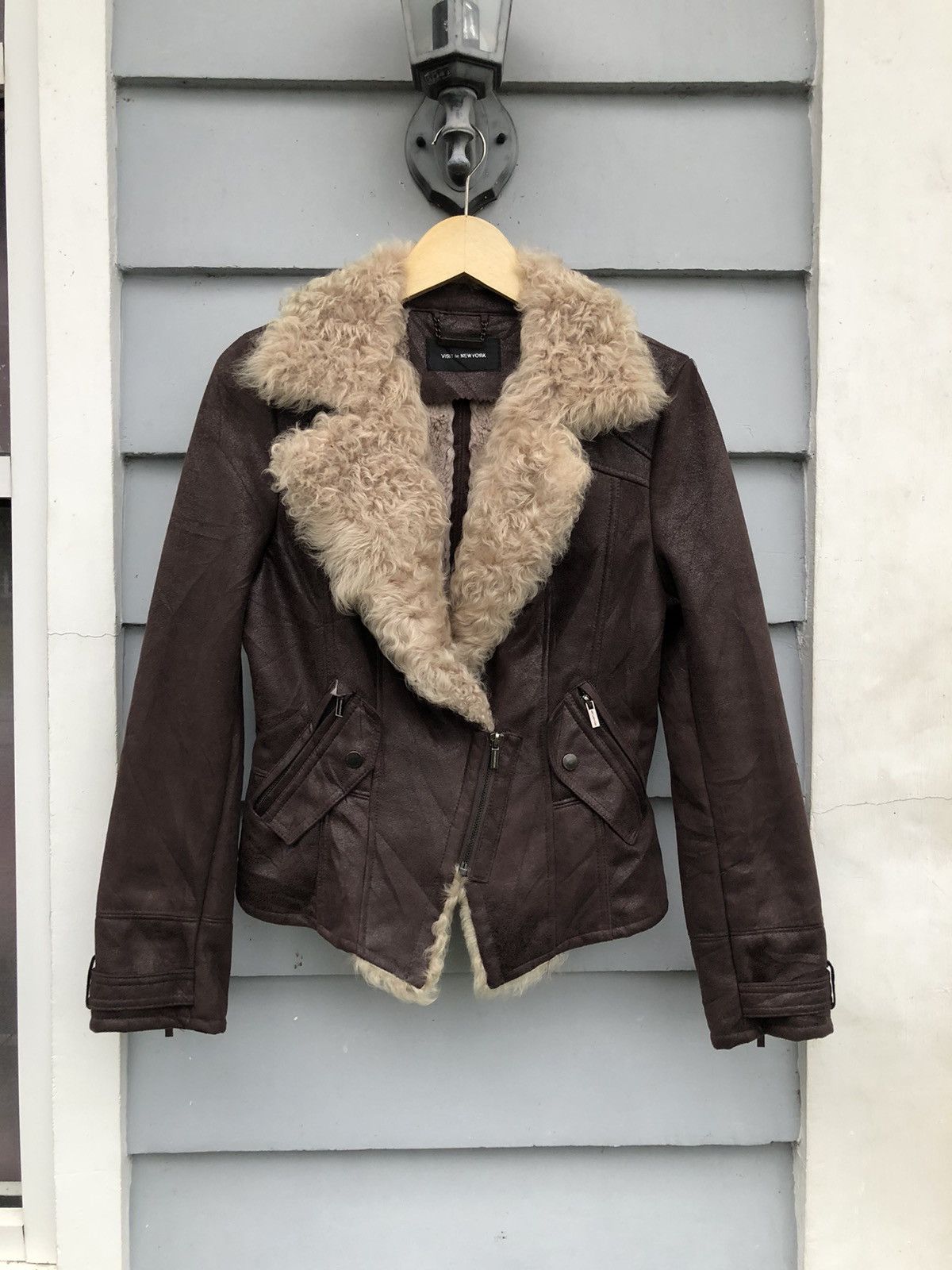 VISIT in NEWYORK Suede Faux Leather Fur Style Jacket UNISEX