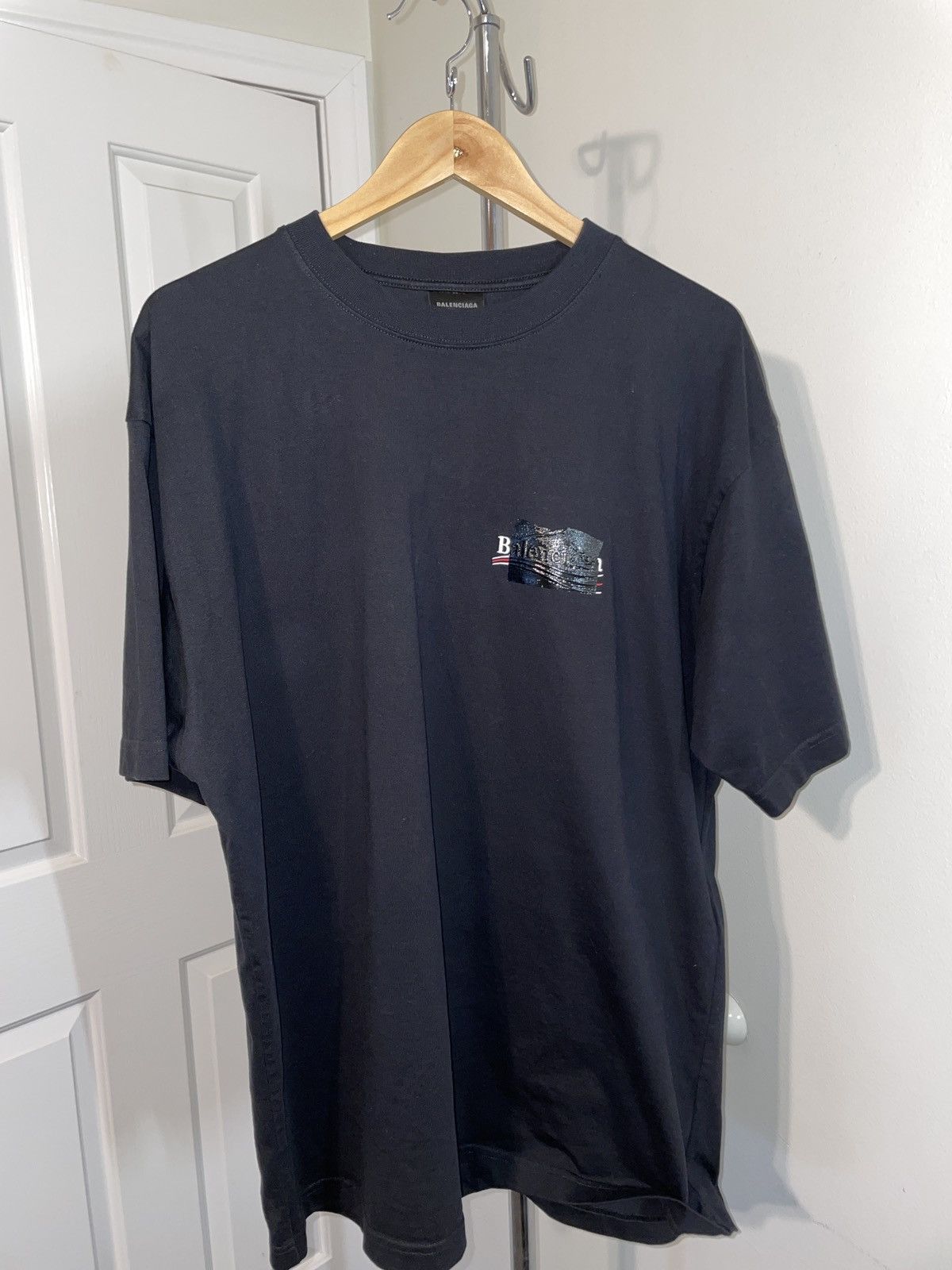 Balenciaga Gaffer Tape Oversized Campaign Logo T-Shirt Size US M / EU 48-50 / 2 - 1 Thumbnail