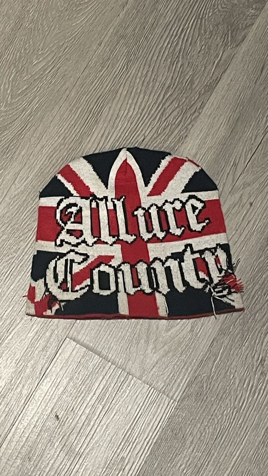 Other ALLURE COUNTY LONDON BEANIE Size ONE SIZE - 2 Thumbnail