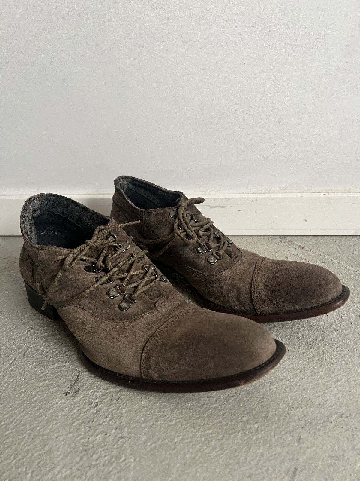 Alfredo Bannister Alfredo Bannister Laced Suede Shoes Size US 7.5 / EU 40-41 - 1 Thumbnail