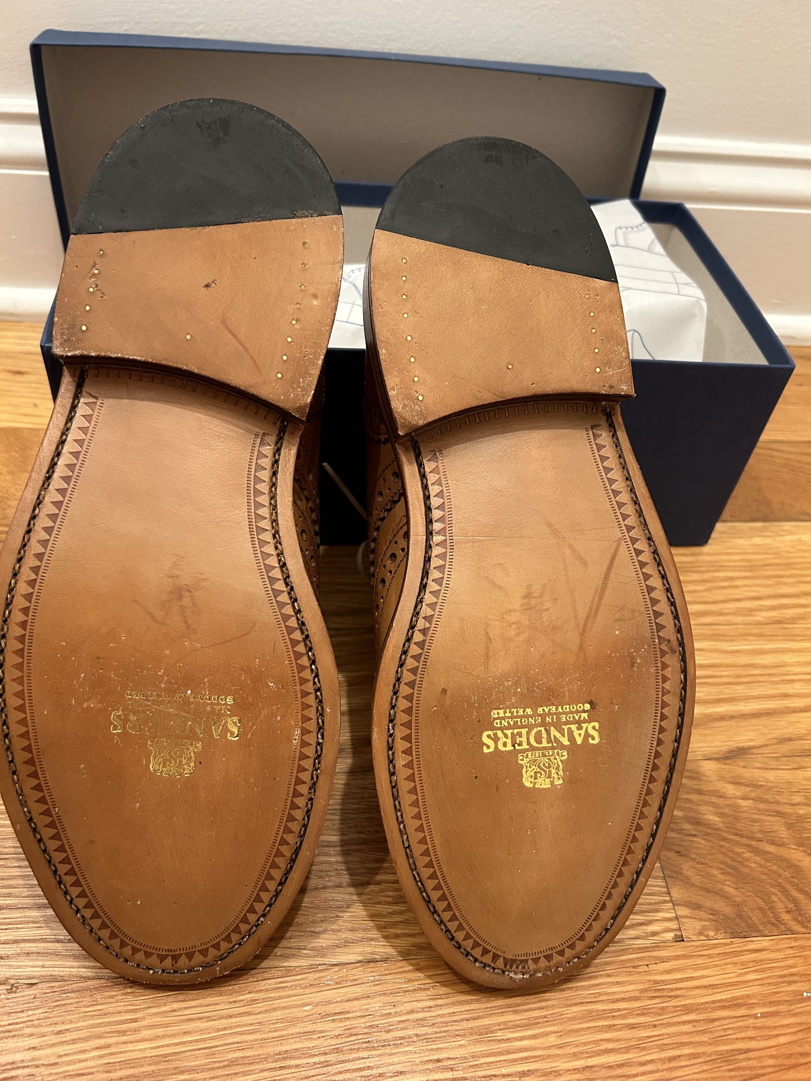 Sanders Bruno Brogue Light Tan LNWT Size US 8 / EU 41 - 6 Thumbnail