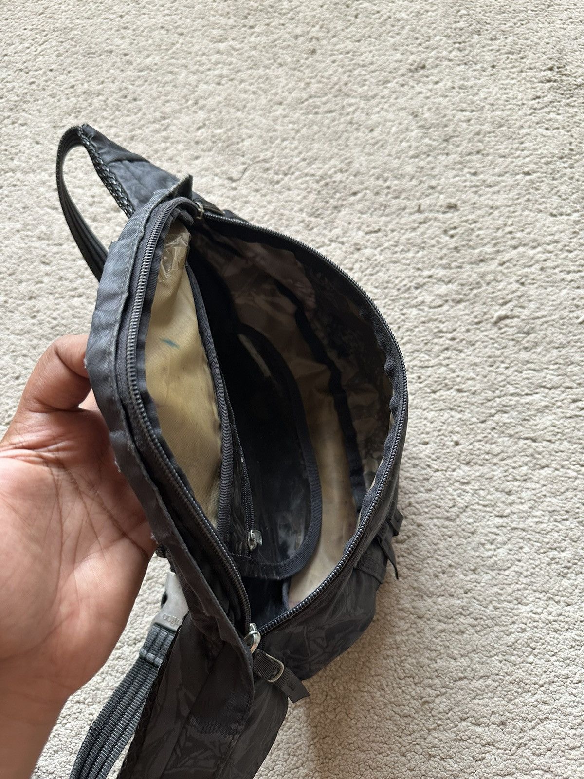 Undercover SS2001 Chaotic Discord Waist / Sling Bag Size ONE SIZE - 19 Thumbnail