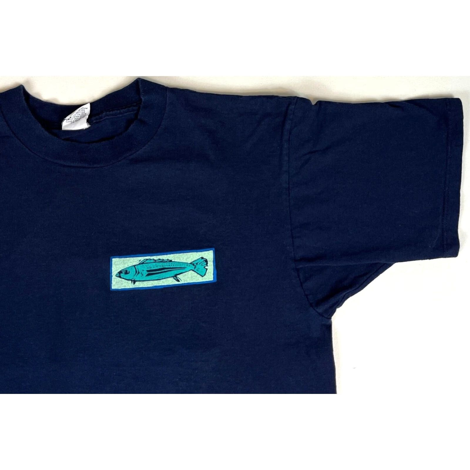 Vintage VINTAGE M Sport T-Shirt Men XL Navy Double-Sided Fish Made in USA 100% Cotton Size US XL / EU 56 / 4 - 4 Thumbnail