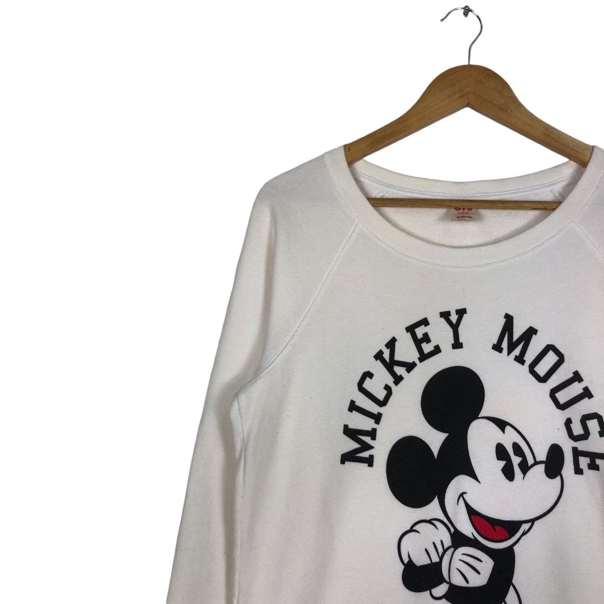 Mickey Mouse Mickey Mouse Long Sleeve Sweatshirt Vintage XS size Size US XS / EU 42 / 0 - 6 Thumbnail