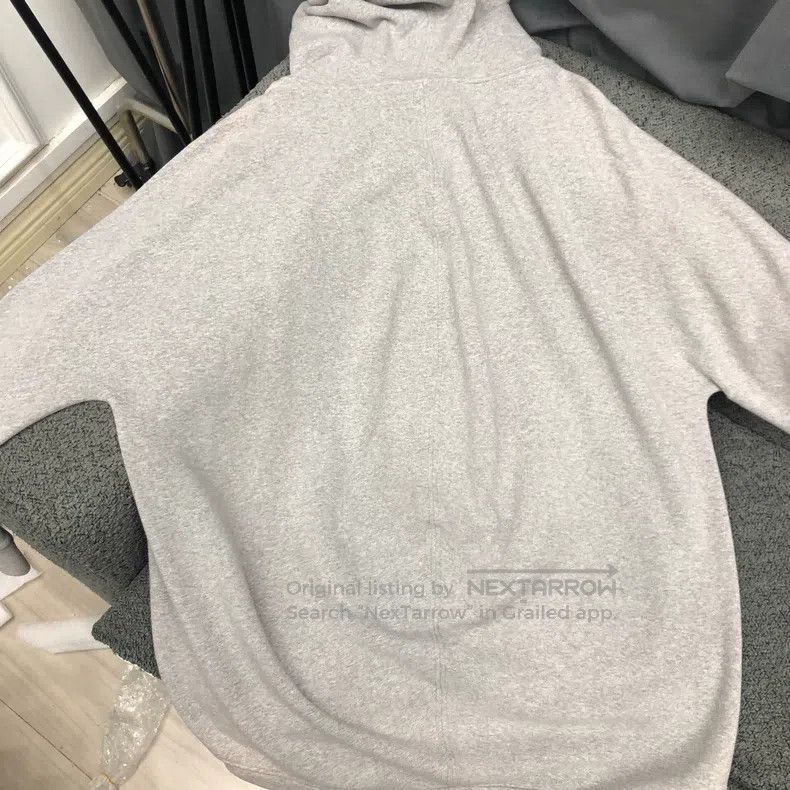 Balenciaga Balenciaga Sweatshirt Size US S / EU 44-46 / 1 - 2 Thumbnail