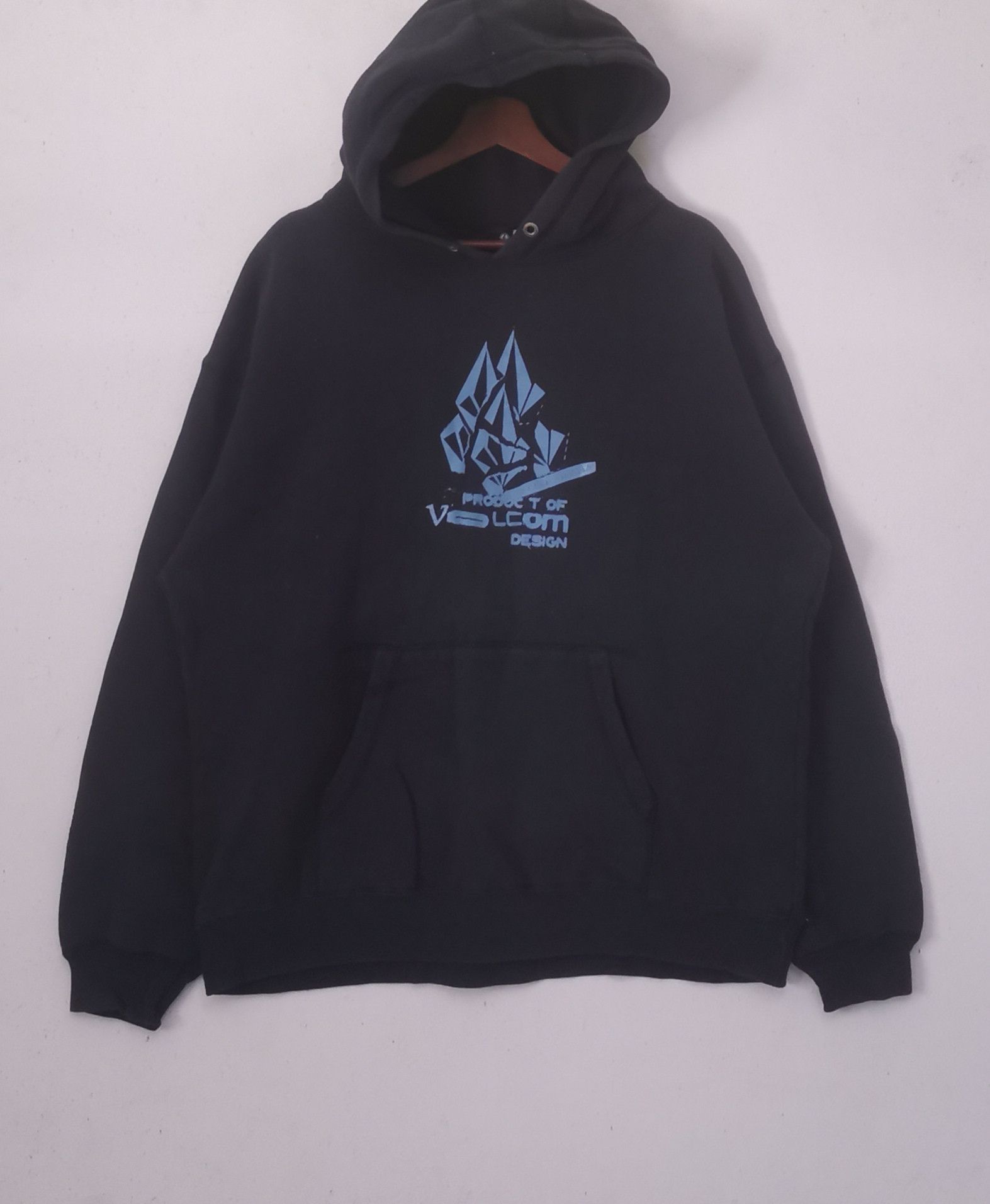 Vintage × Volcom Rare vintage Volcom hoodies nice design Size US L / EU 52-54 / 3 - 1 Thumbnail