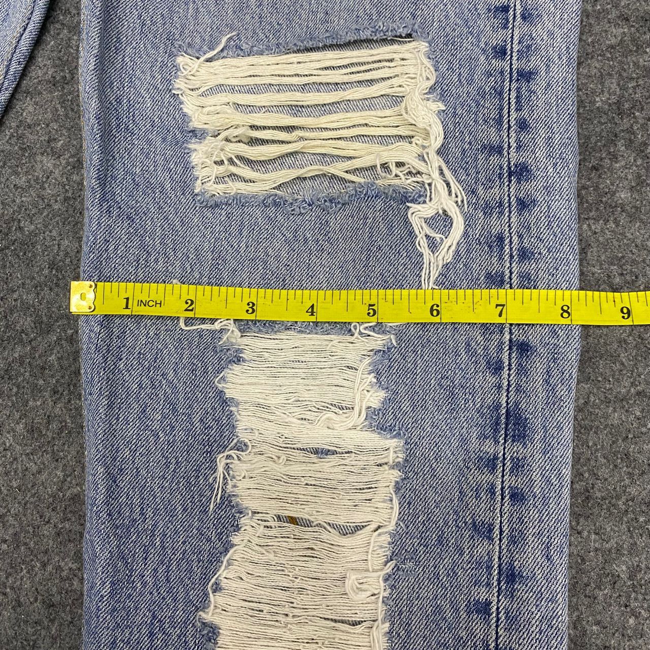 Levi's 💥Vintage Levis 501 Distressed denim Kurt Cobain Style Size US 32 / EU 48 - 7 Thumbnail