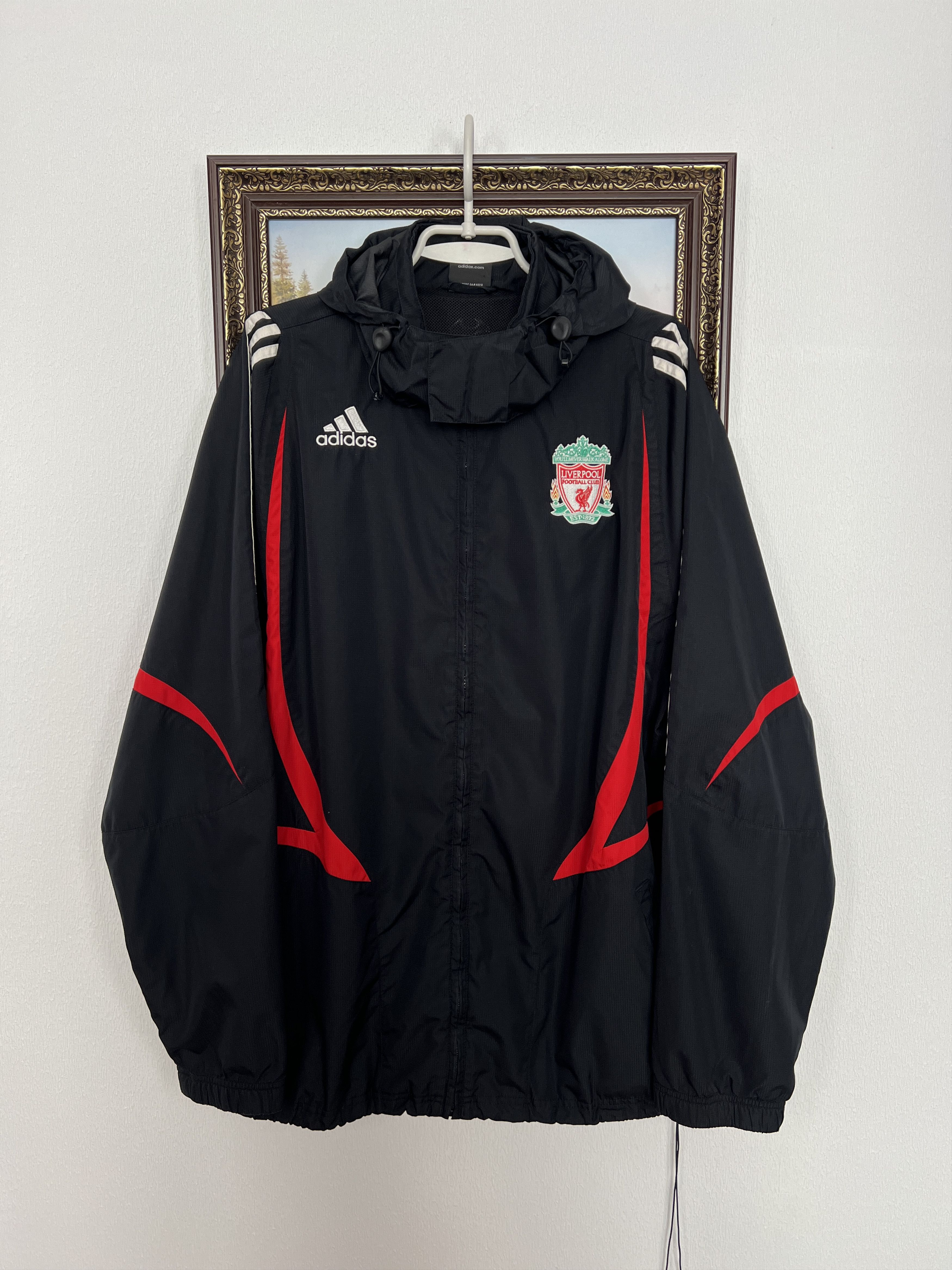 Adidas Vintage Adidas Liverpool Football Jacket Hooded Soccer Size US L / EU 52-54 / 3 - 1 Thumbnail