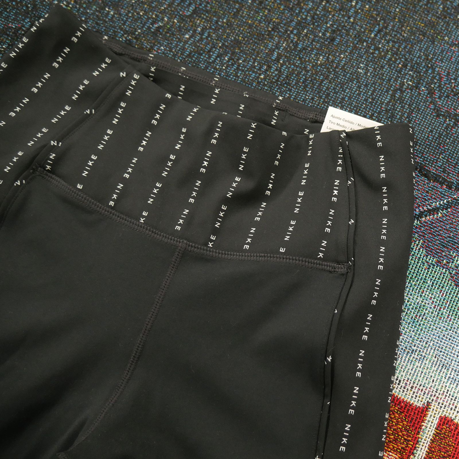 Nike Nike Luxe Icon Clash Leggings Size XS RETAIL $100 Size 24" / US 00 / IT 34 - 2 Thumbnail