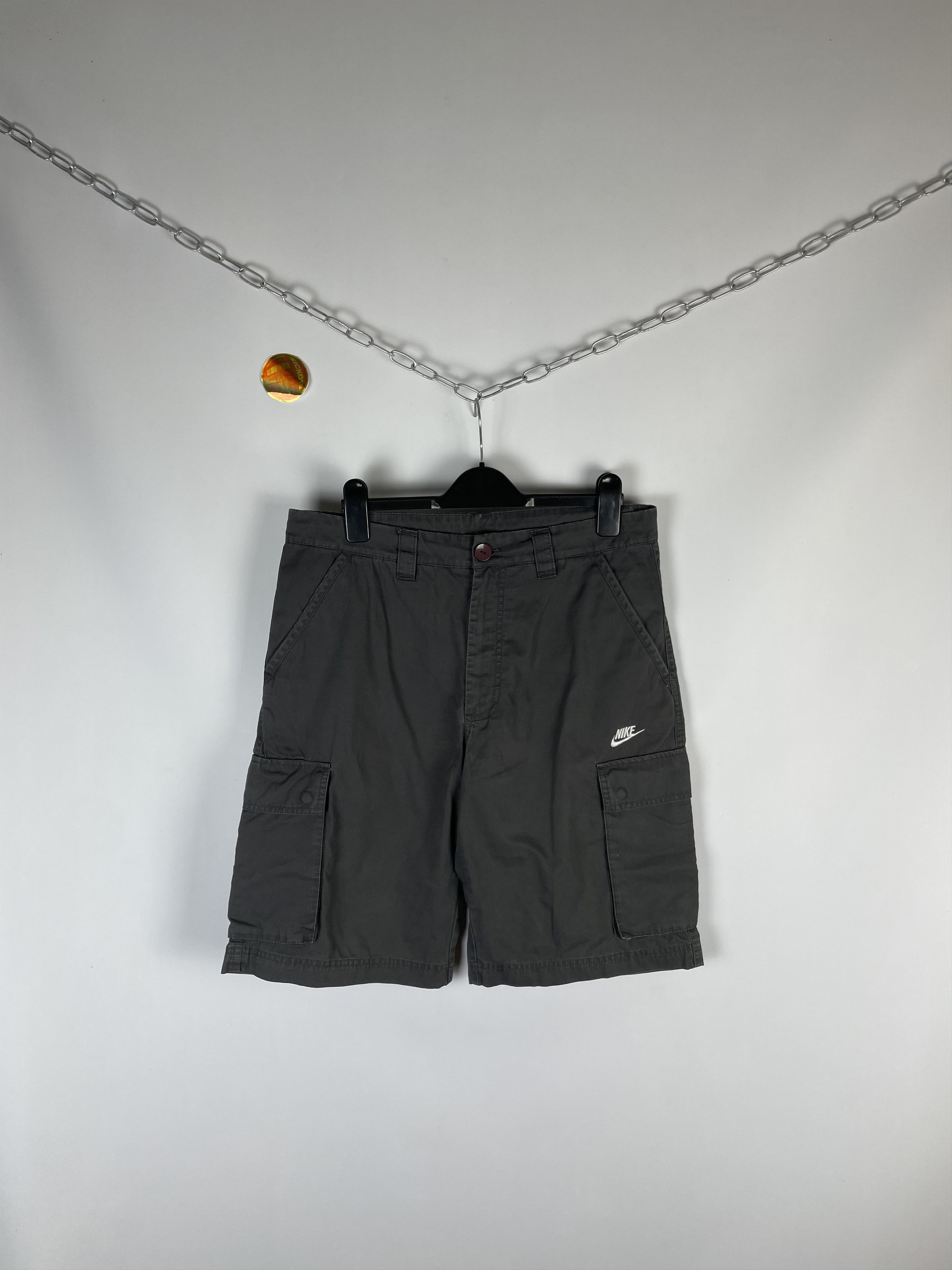 Nike Vintage Cargo Nike Shorts Y2k Size US 30 / EU 46 - 1 Thumbnail