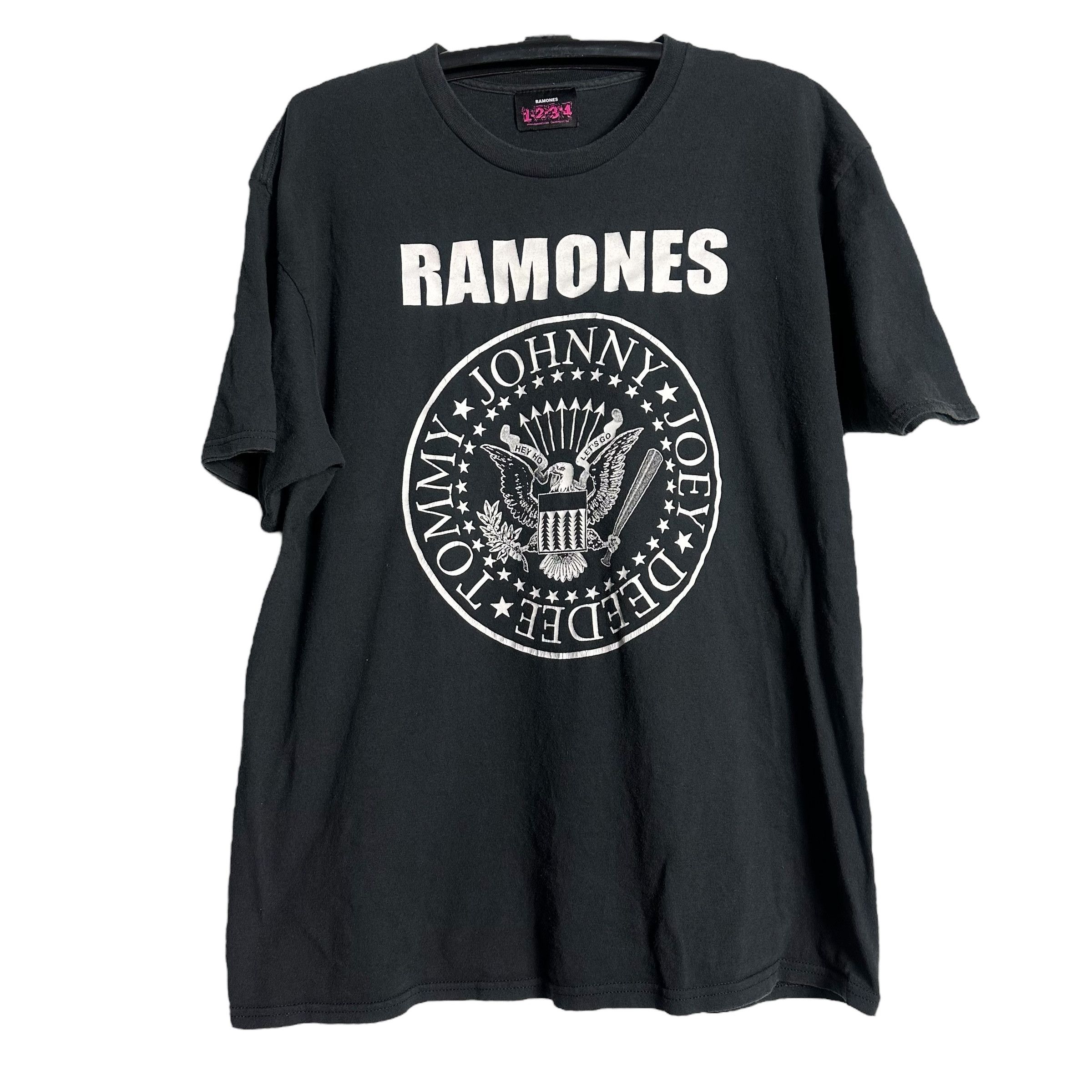 Band Tees 🔥RARE🔥Vintage Ramones 1234 Band Punk Rock T-shirt Size US XL / EU 56 / 4 - 1 Thumbnail