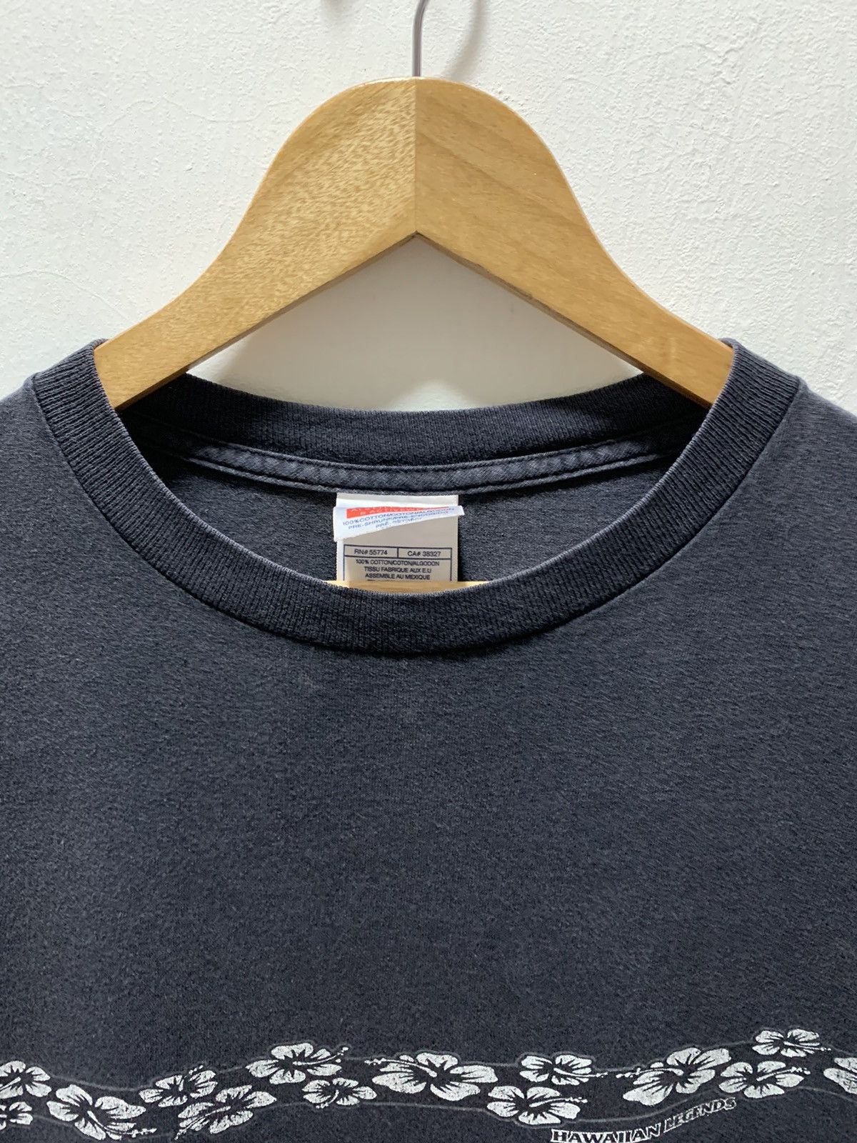 Other Vintage Y2K Hawaii Legend T-shirt Size US M / EU 48-50 / 2 - 2 Thumbnail
