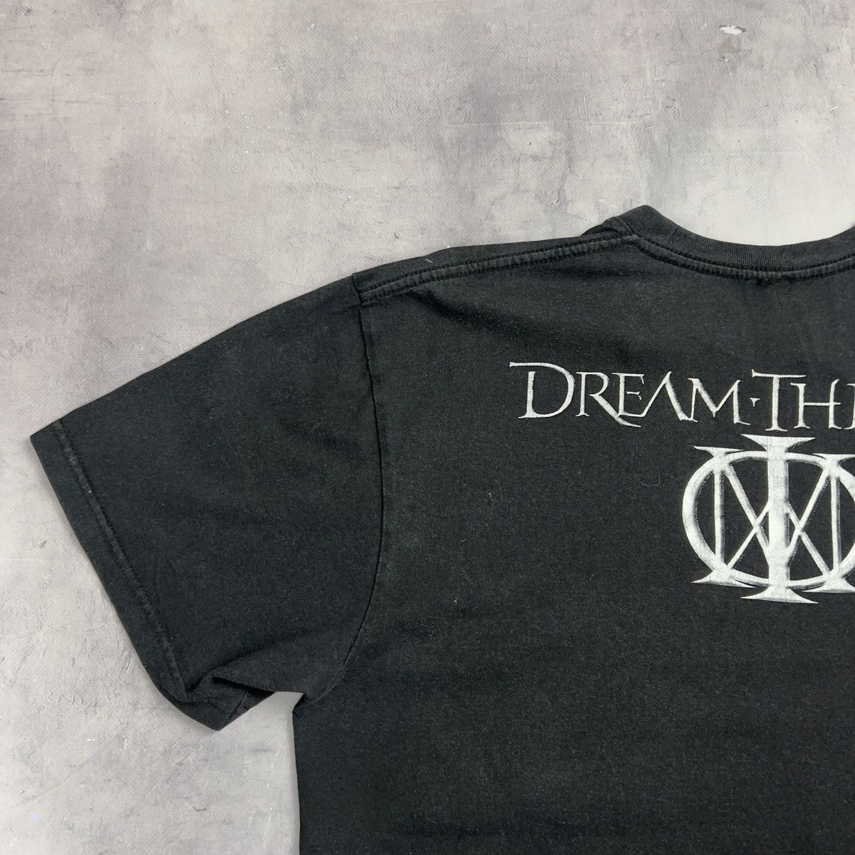 Band Tees Rare! Vintage Dream Theater Train Of Thought Big Logo Tee Size US M / EU 48-50 / 2 - 9 Thumbnail