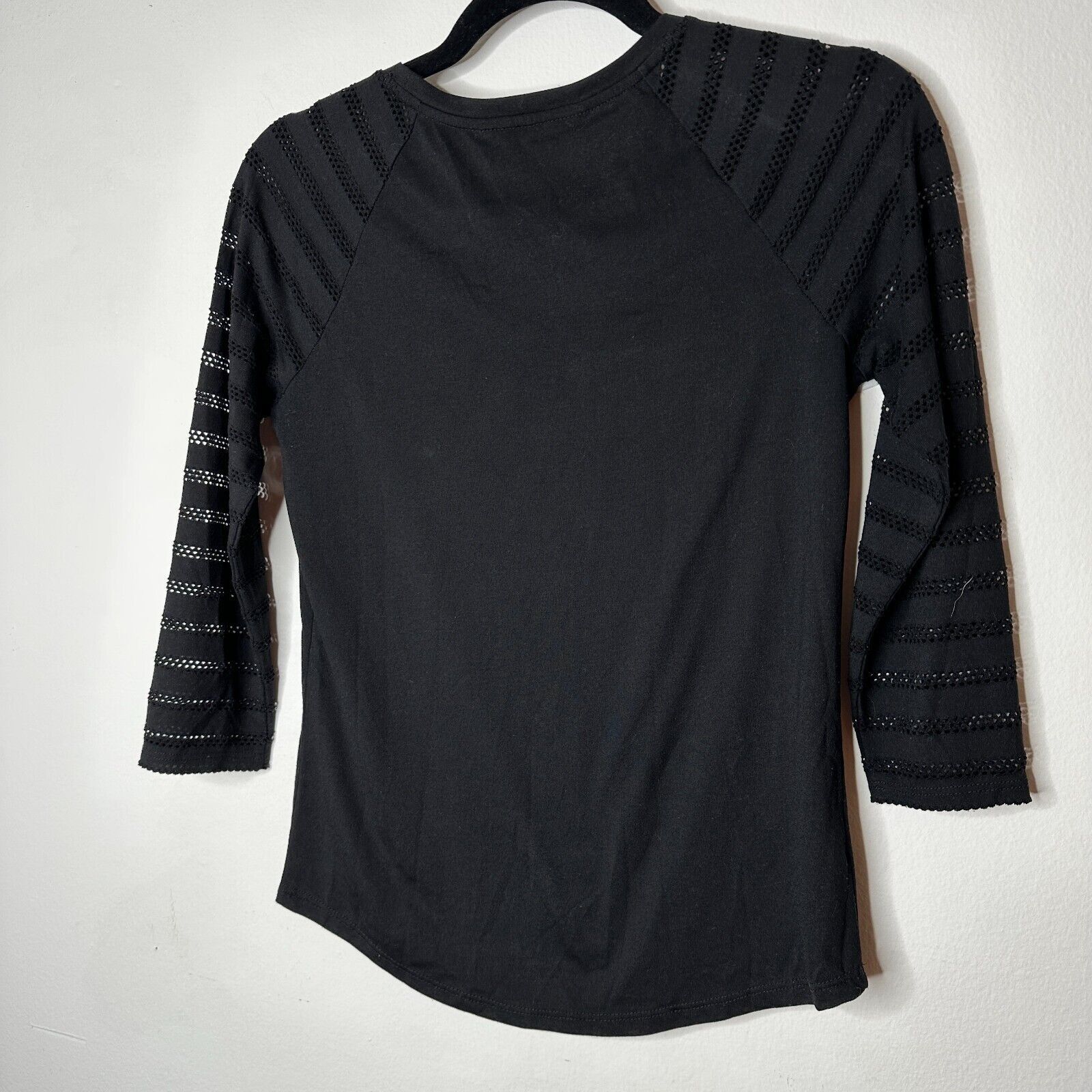 Other Ann Taylor Loft Black 3/4 Sleeve Cut-Out Stripe Shirt XXP Size XS / US 0-2 / IT 36-38 - 2 Thumbnail
