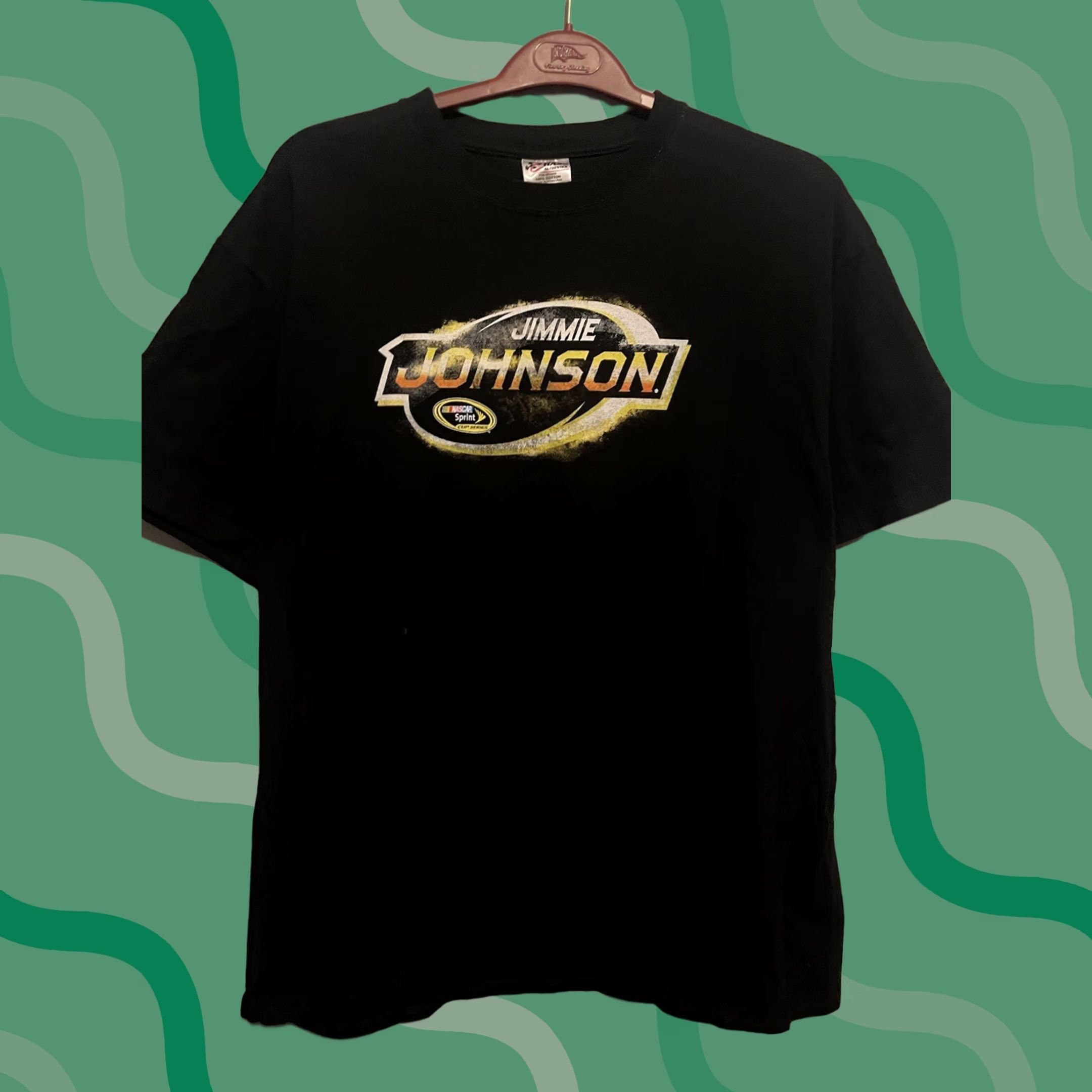 NASCAR Jimmie Johnson NASCAR Men XL T-Shirt 2012 Sprint Cup Series Schedule (E31) Black Graphic Tee Short Sleeve Cotton Round Neck Size US XL / EU 56 / 4 - 1 Thumbnail