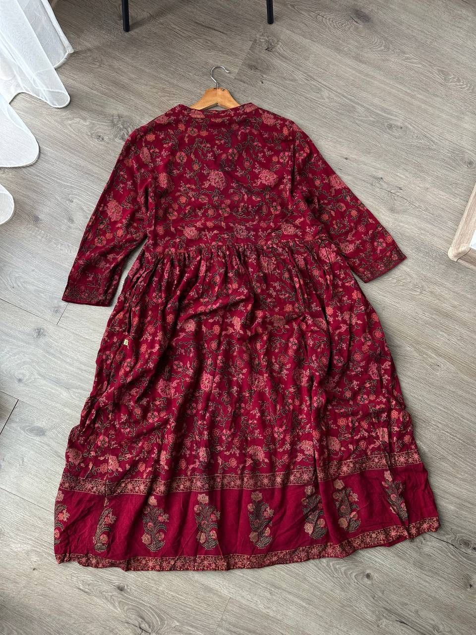 Japanese Brand × Vintage Vintage Japanese Red Flowers Rare Indian women's long Dress Size L / US 10 / IT 46 - 9 Thumbnail